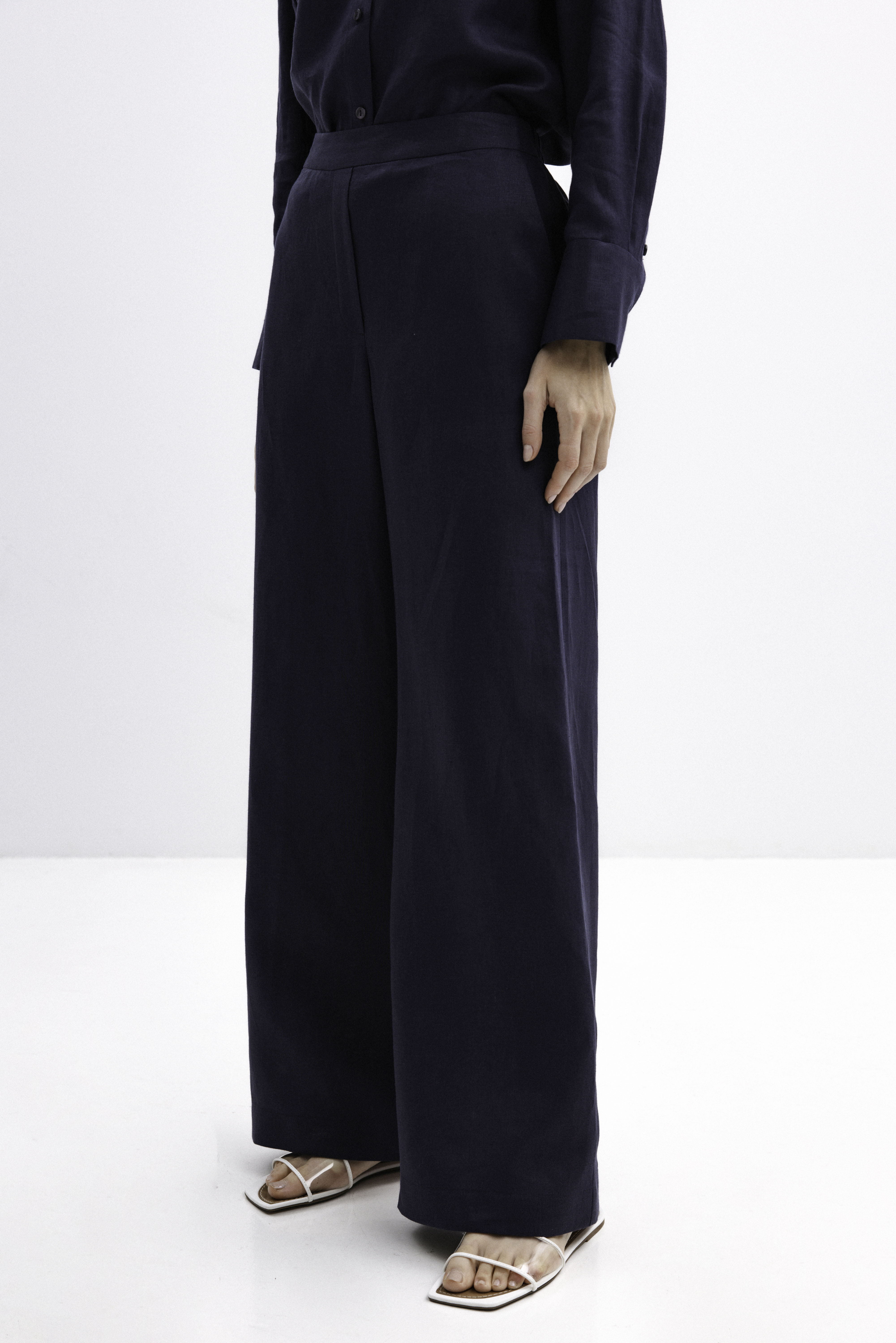 NAVY WIDE-LEG LINEN TROUSERS