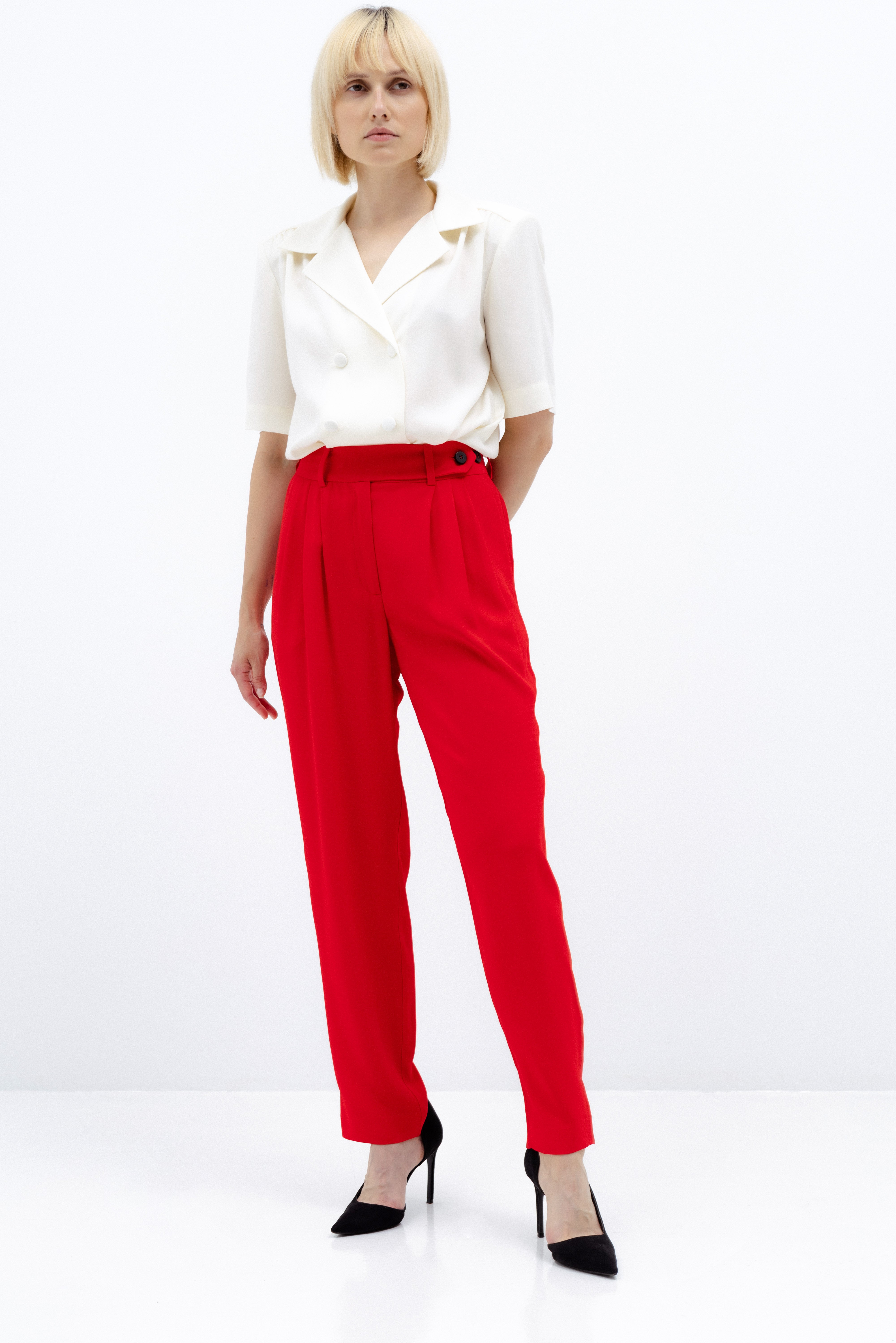 TAPERED SUIT TROUSERS IN RED