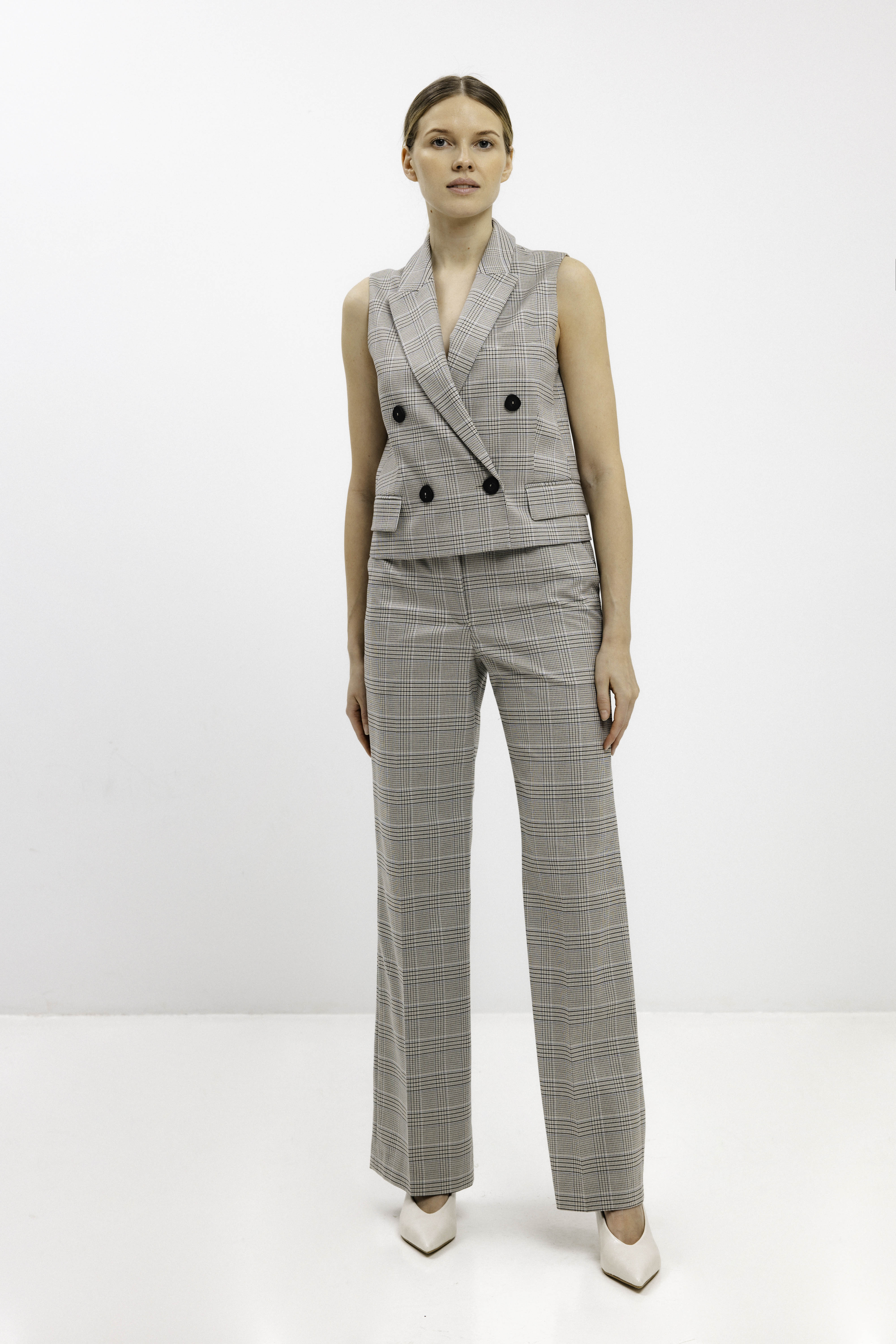 CHECKED VEST WITH DOUBLE-BREASTED CLOSURE