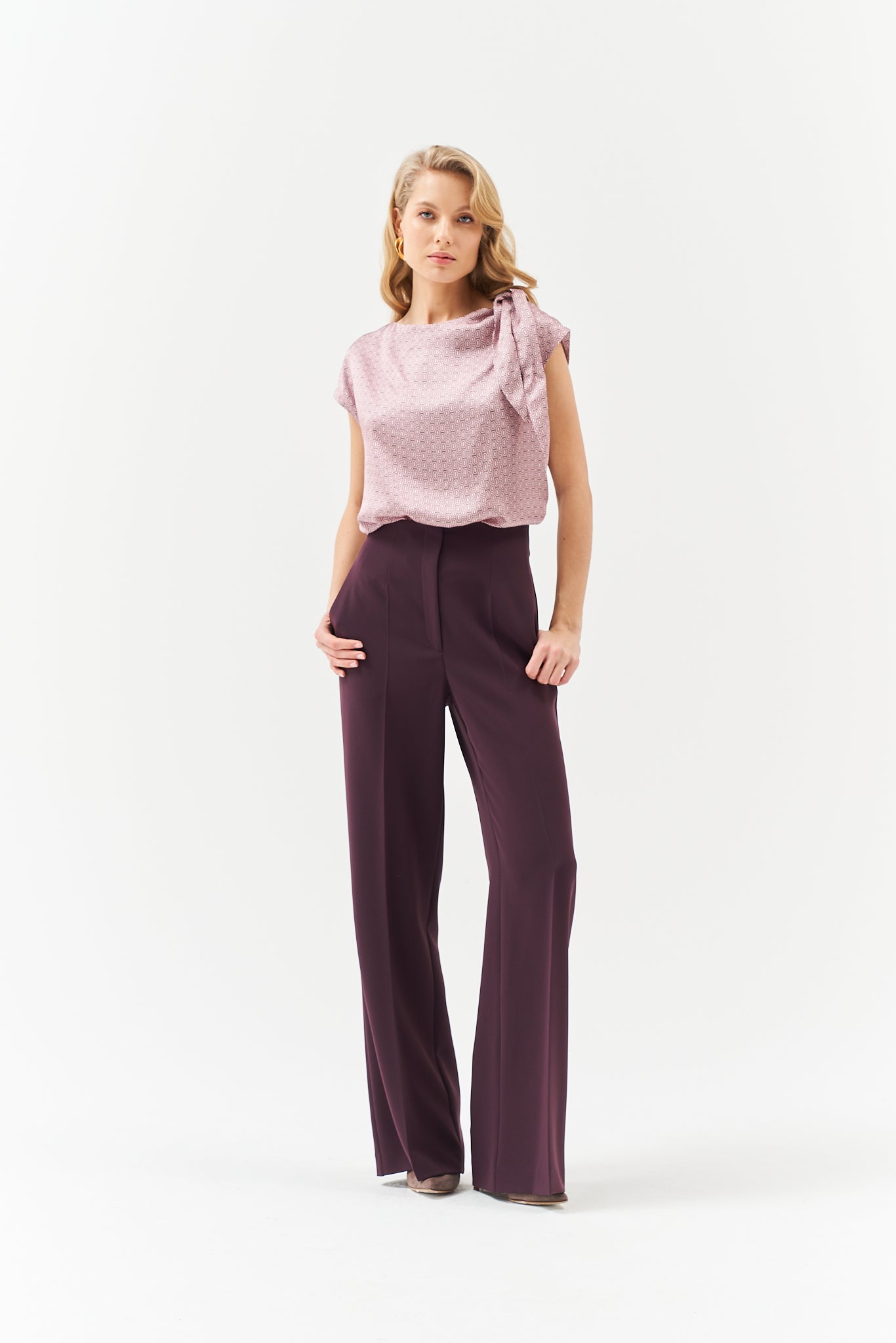 SHORT SLEEVE BLOUSE IN ROSE PINK