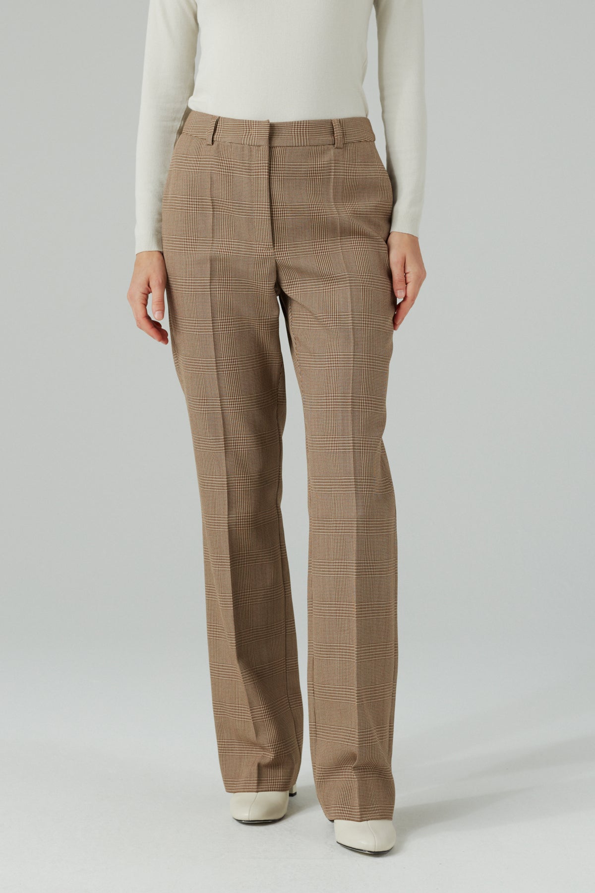 CHECKED WIDE LEG TROUSERS