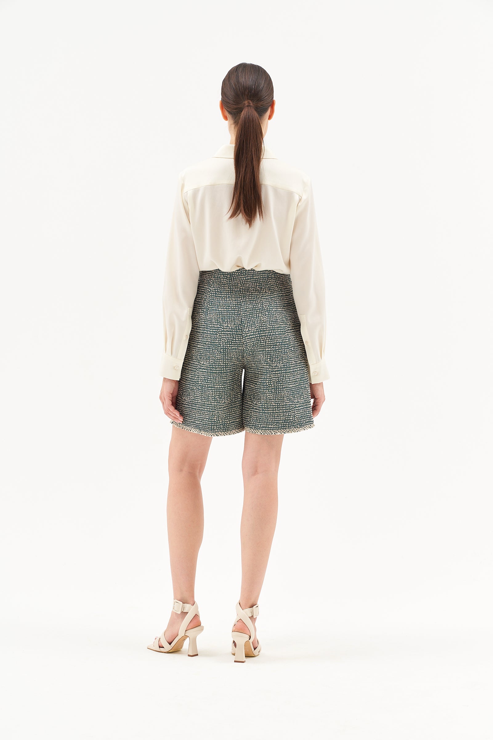 HIGH WAIST SHORTS WITH POCKETS EVERGREEN