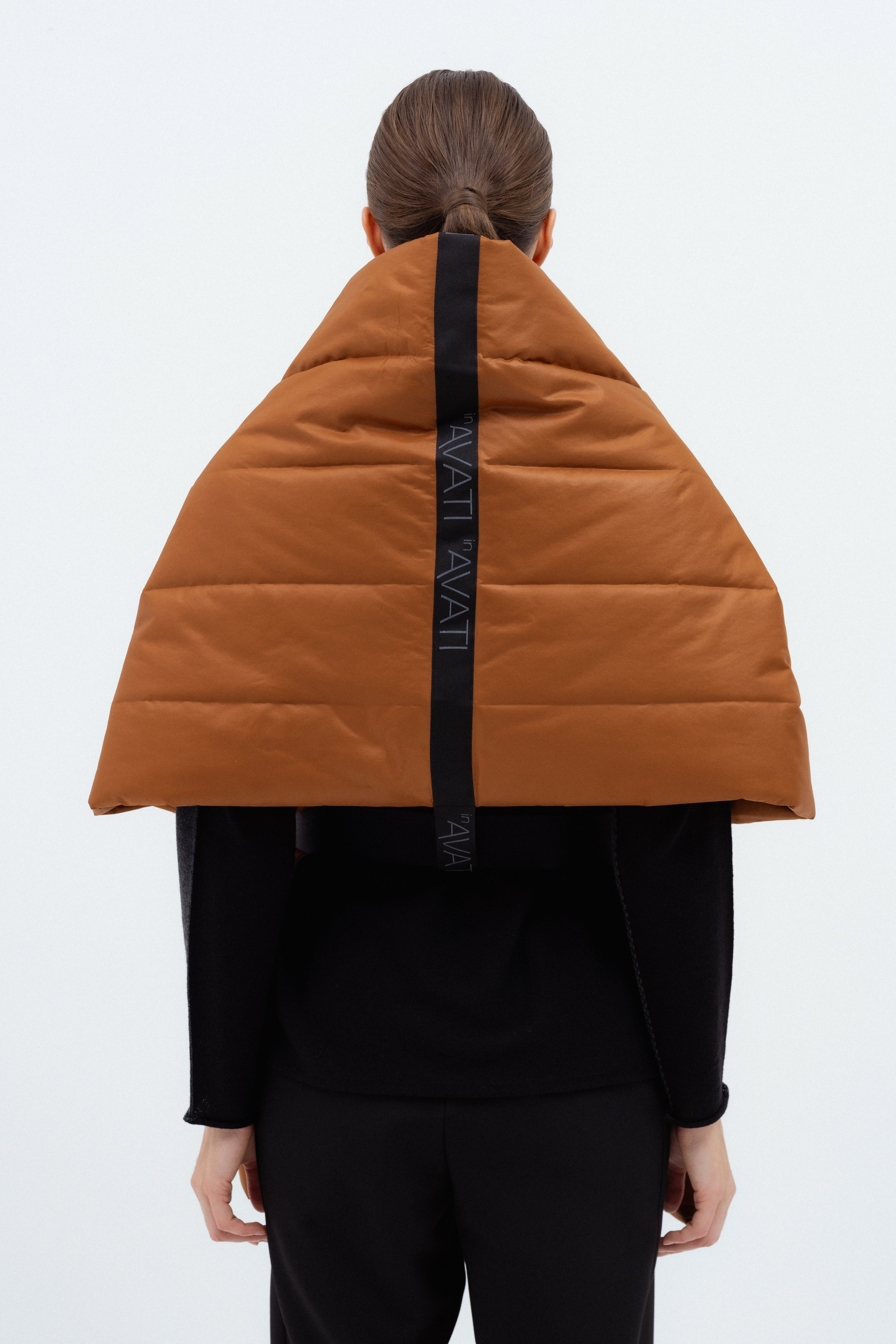 CHESTNUT PADDED SCARF WITH BELT