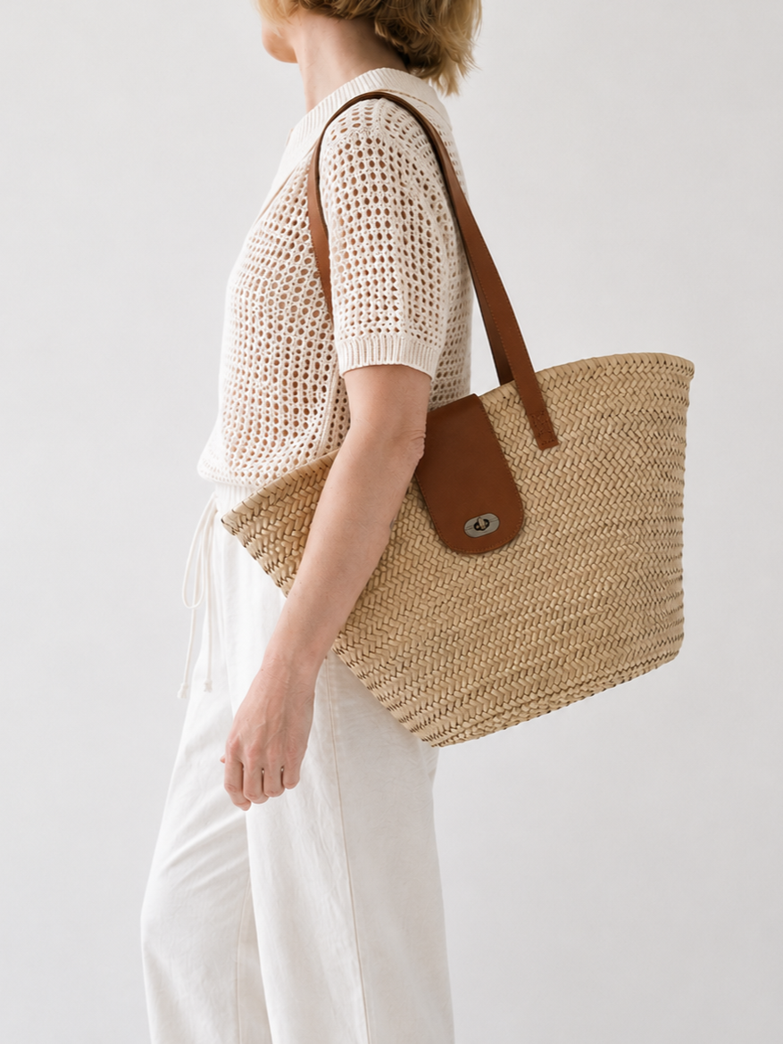 HANDMADE PALM FIBER BASKET BAG