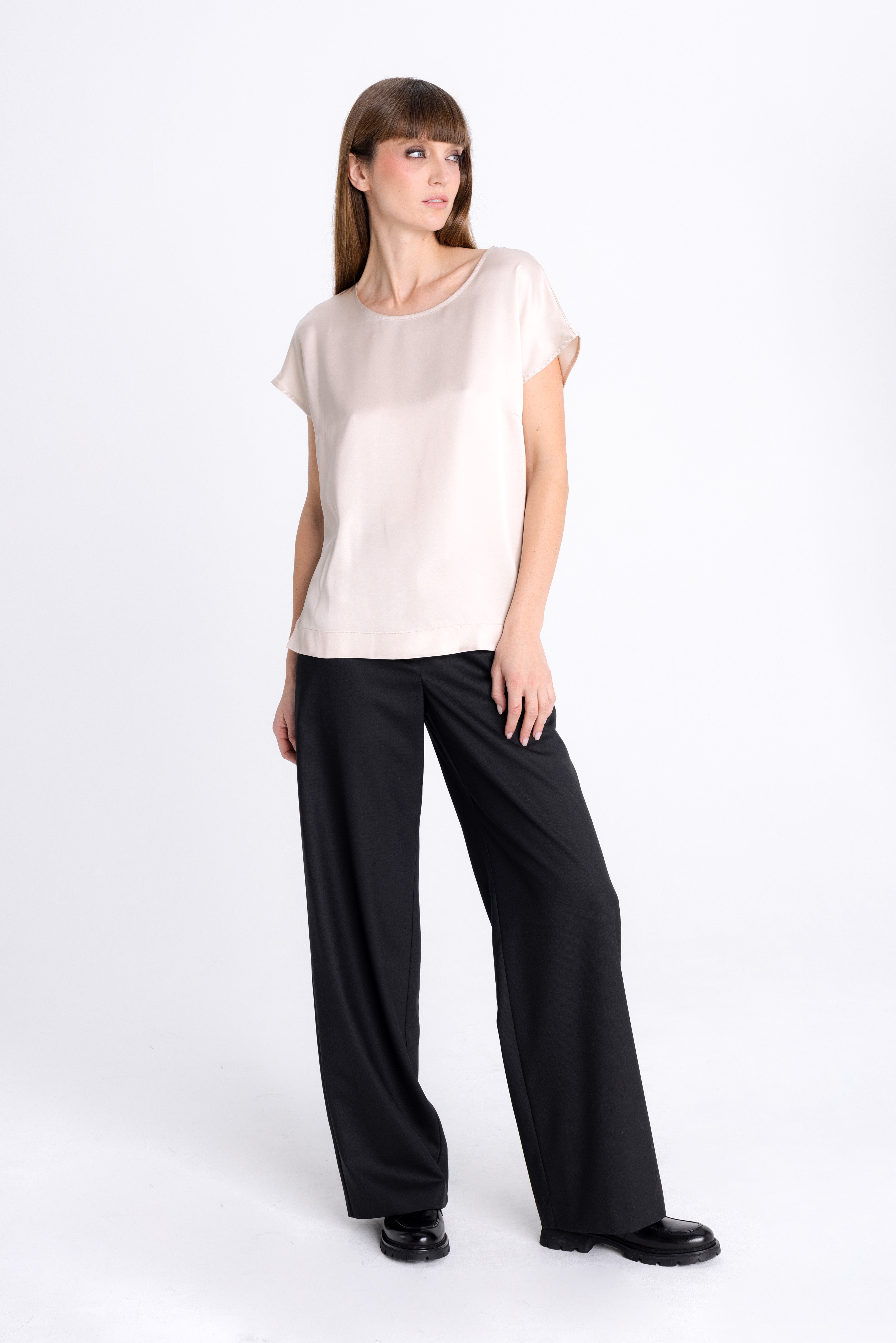 SHORT SLEEVE BEIGE BLOUSE