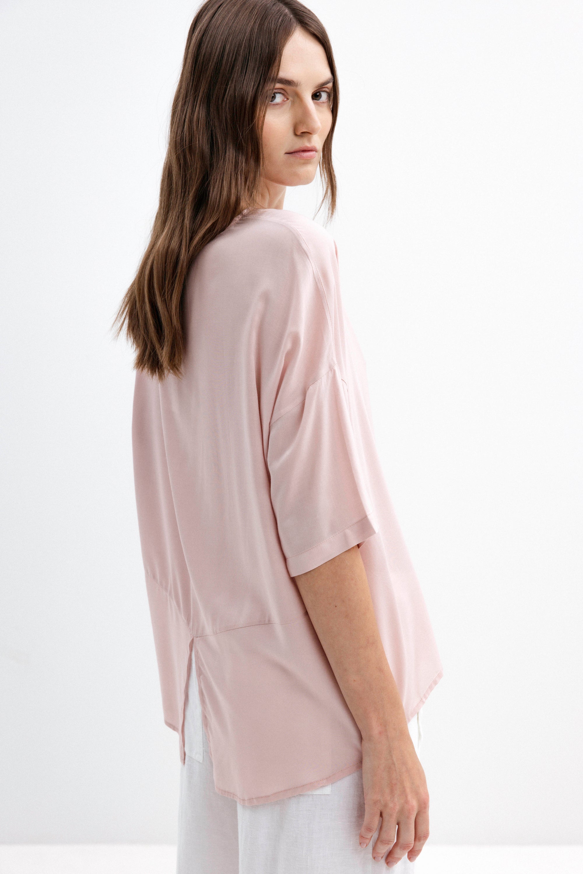 OVERSIZED BLUSH PINK BLOUSE
