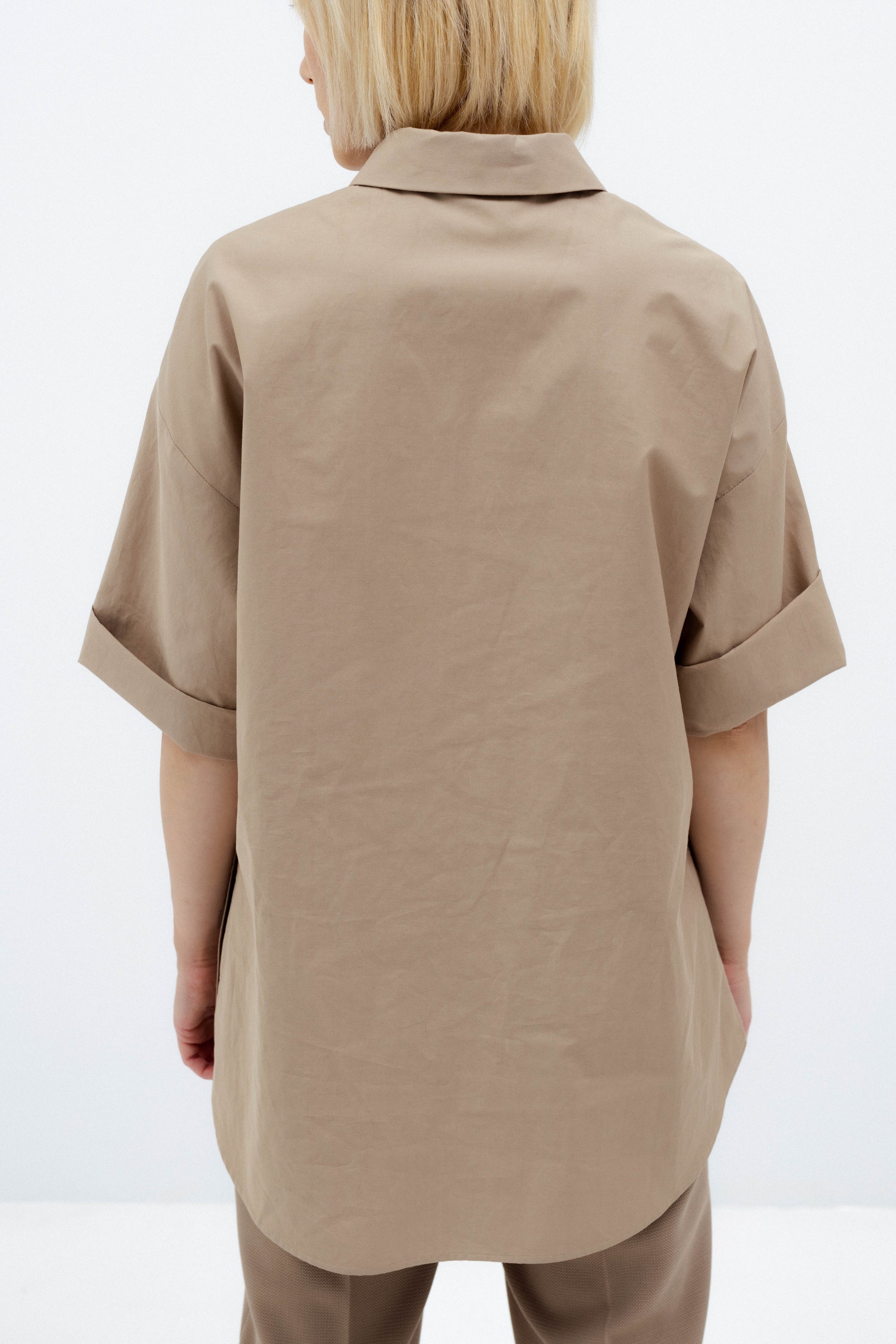 OVERSIZED SHORT SLEEVE SAND-COLORED SHIRT