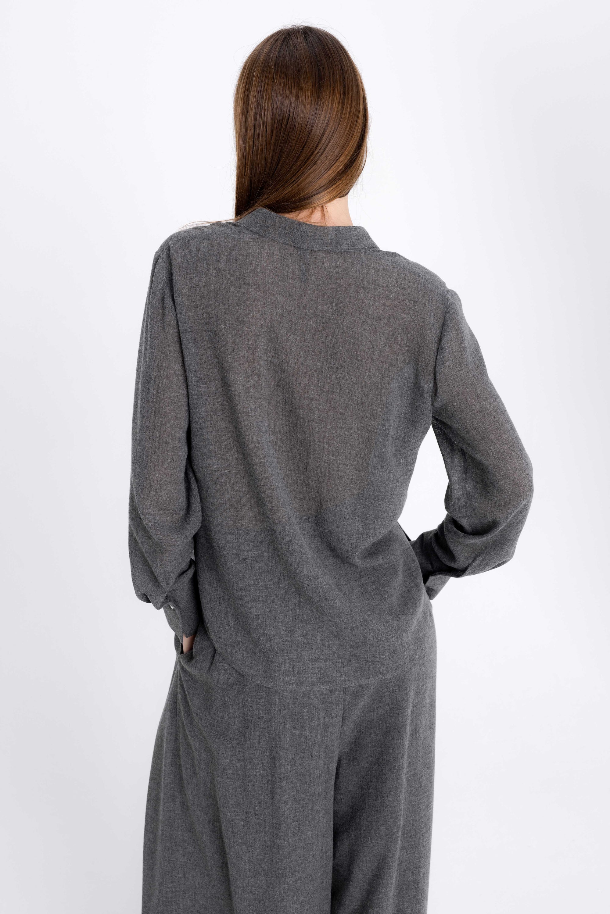 V-NECK GREY BLOUSE WITH WOOL