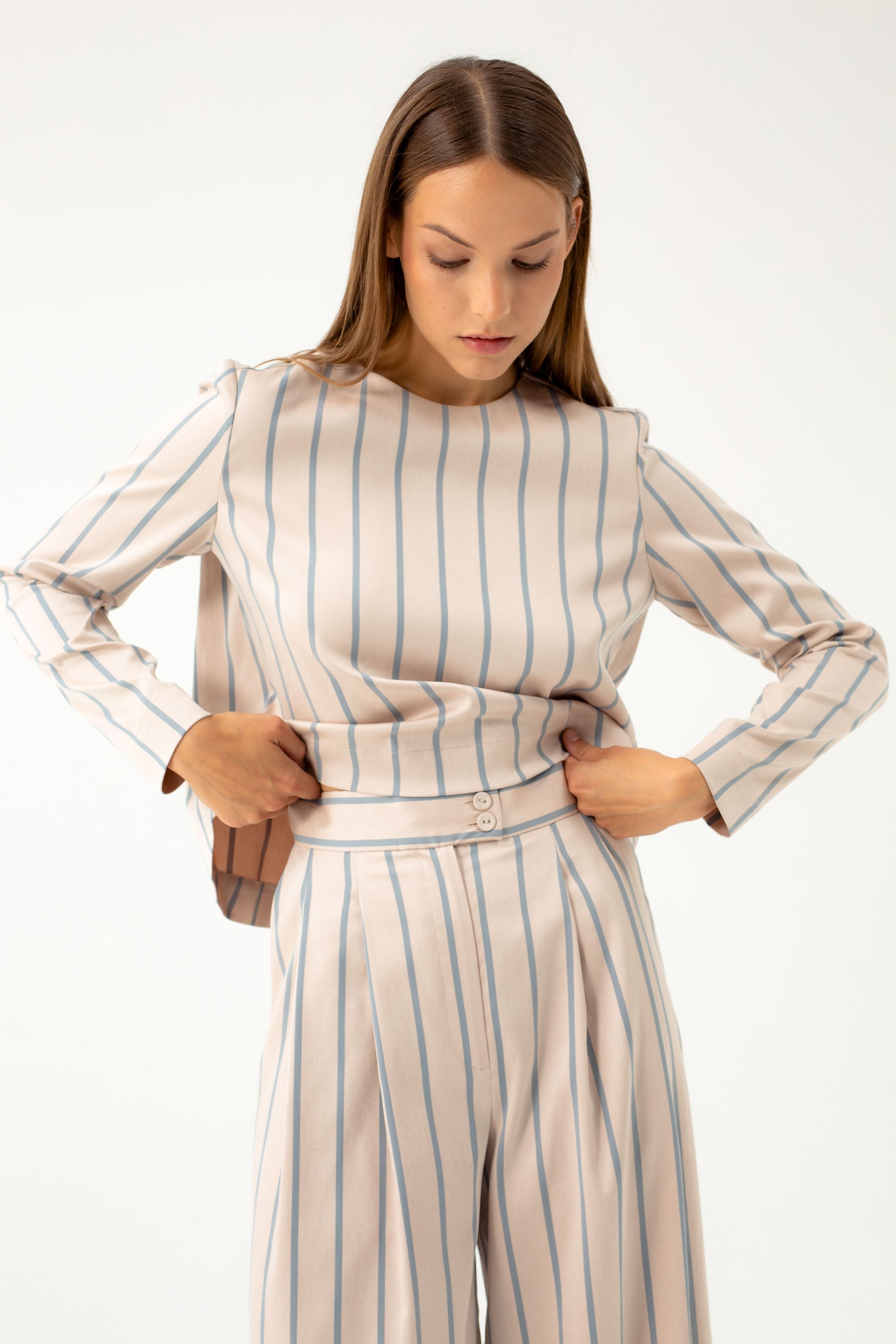STRIPED WIDE-LEG TROUSERS WITH PLEATS