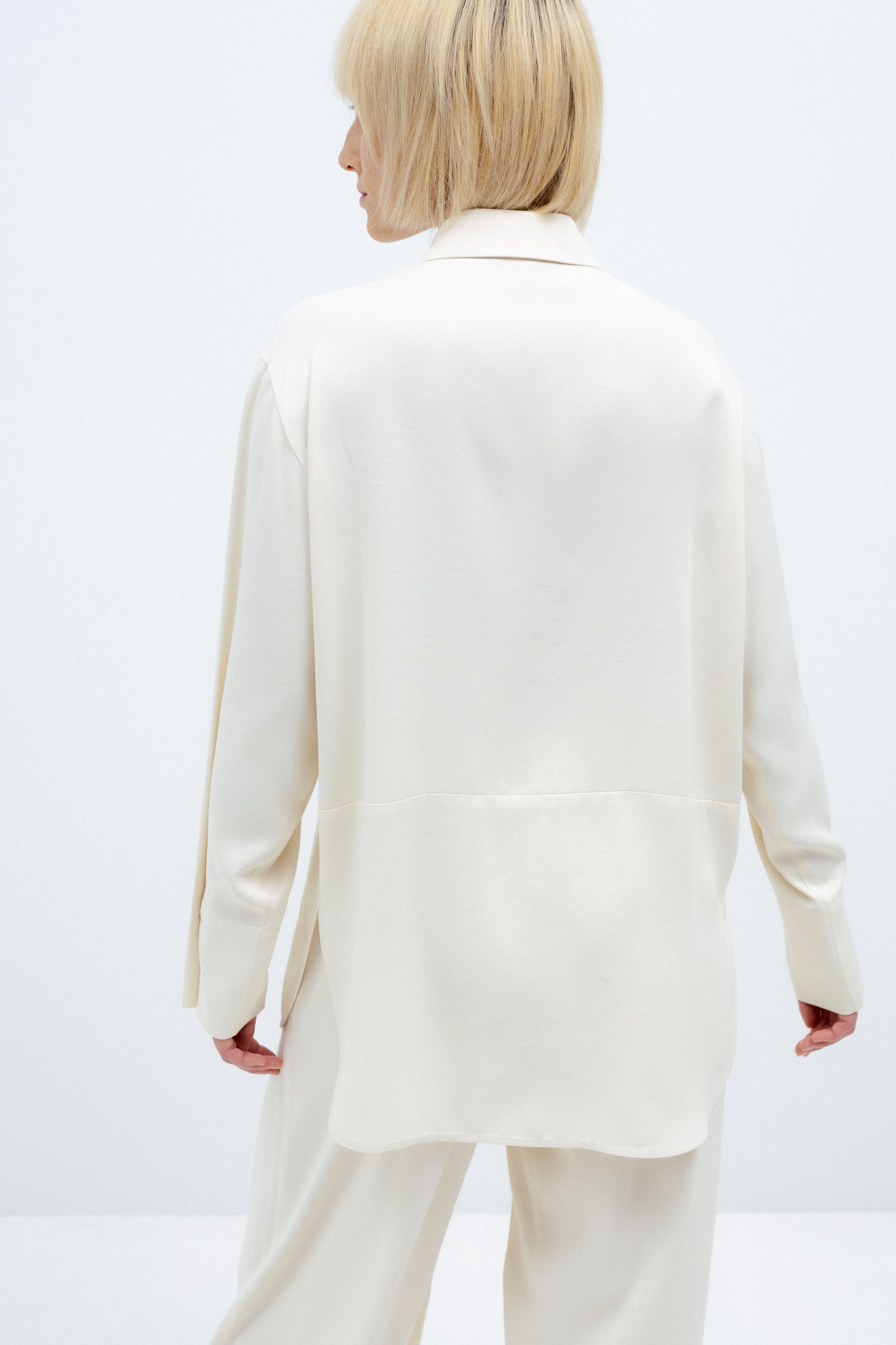 MILK-SHADE FLUID SHIRT