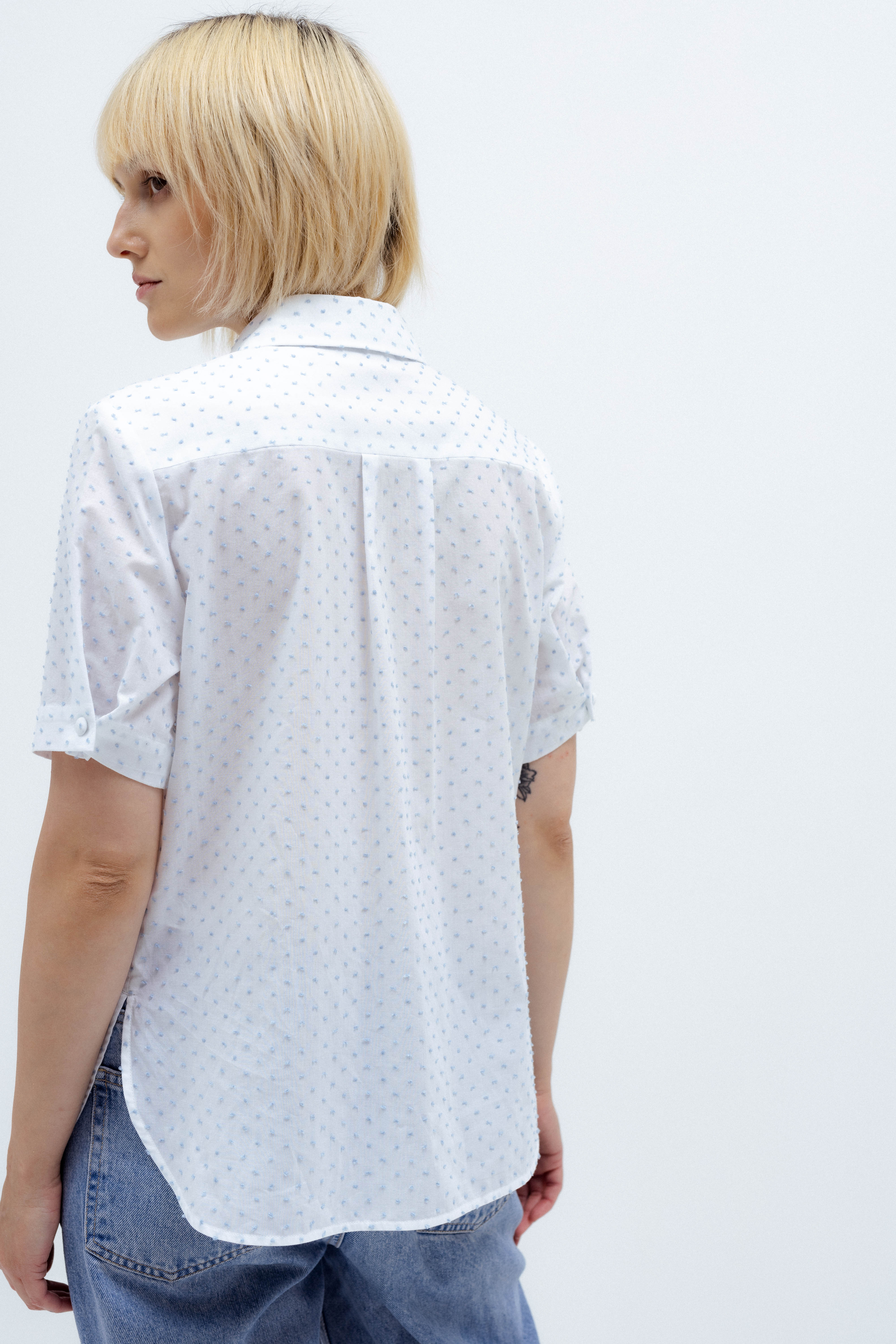 WHITE SHORT SLEEVE SHIRT WITH DOTS