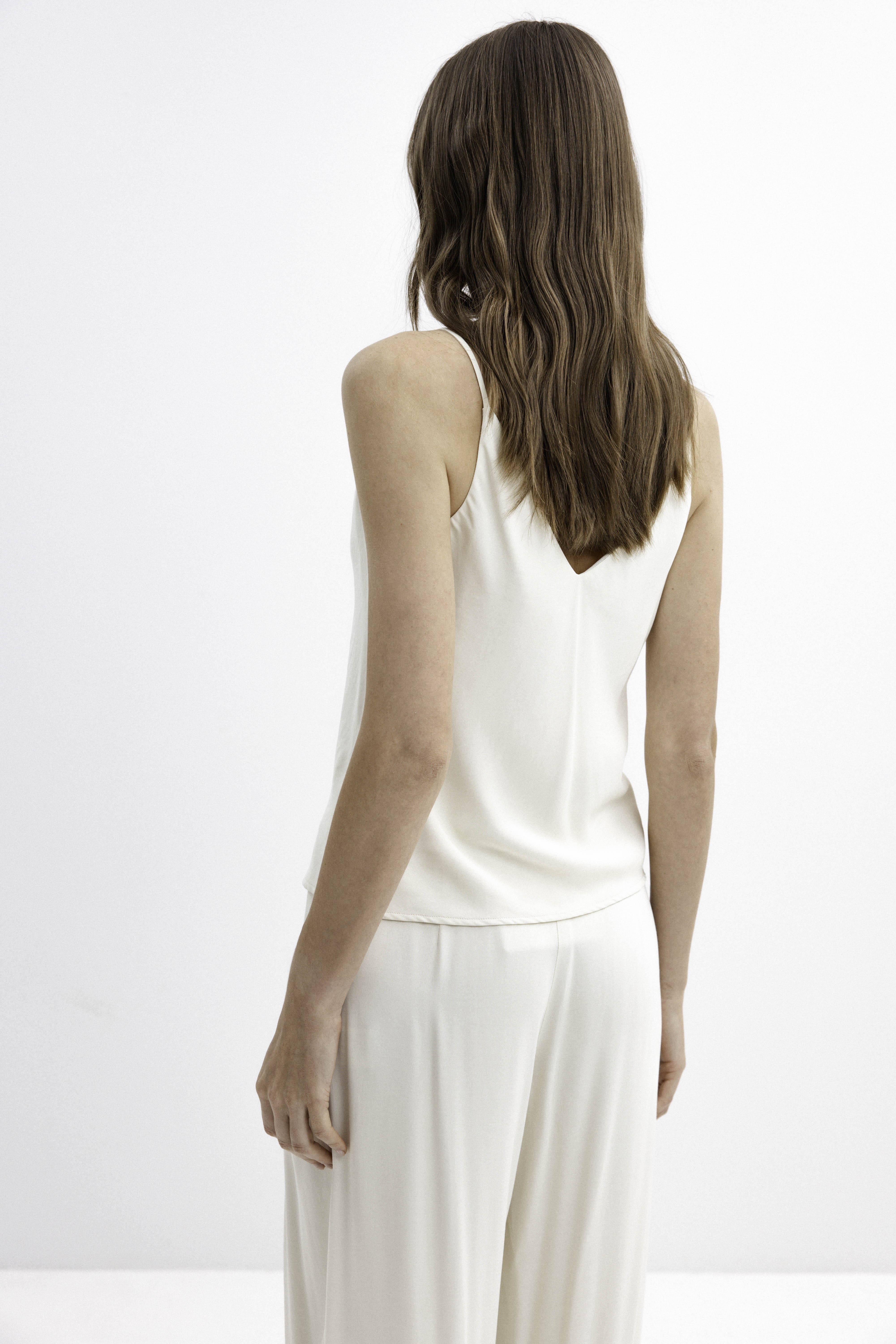 MILK-SHADE BLOUSE WITH STRAPS