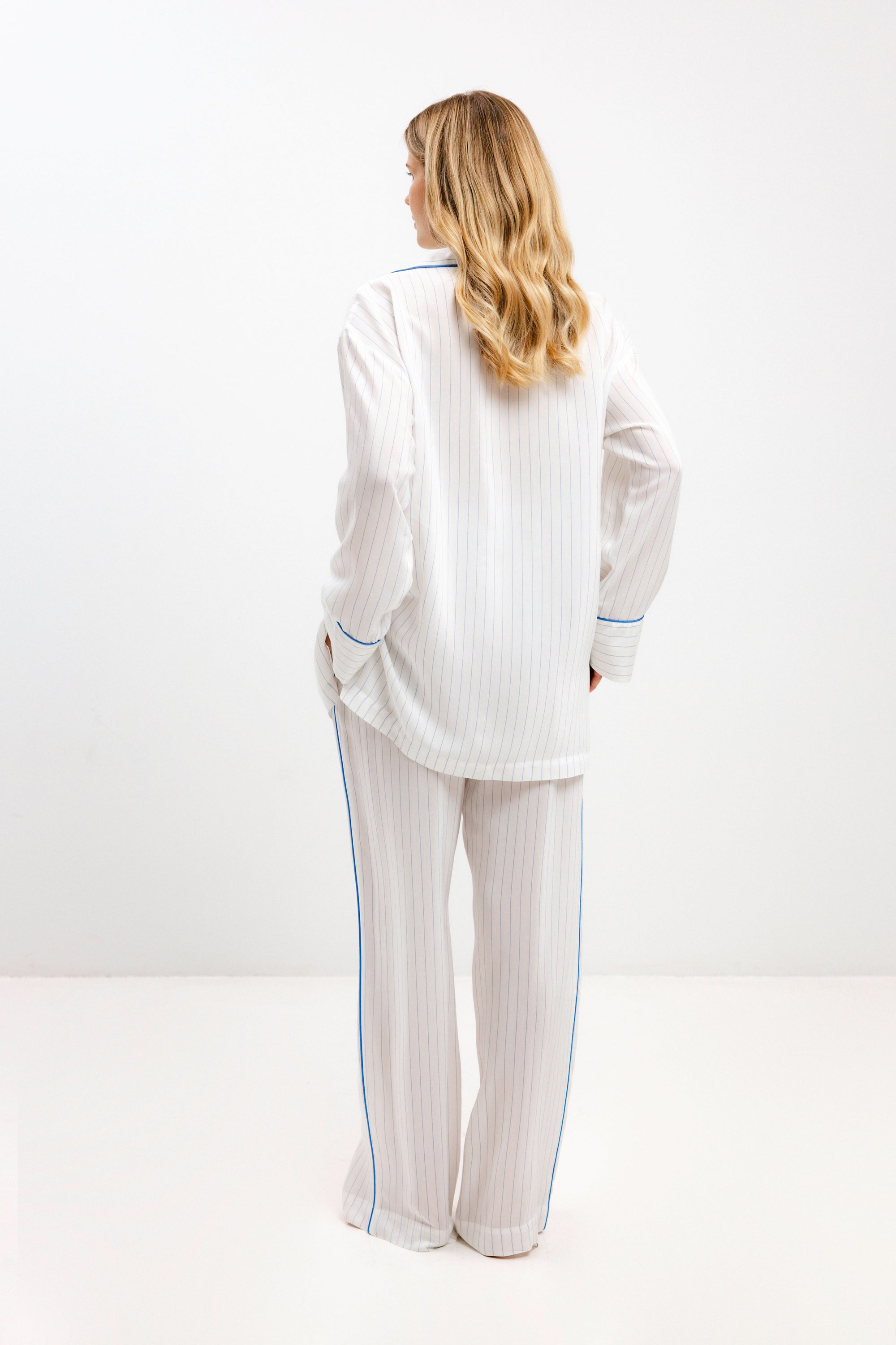 PYJAMA SHIRT WITH BLUE STRIPES AND LONG SLEEVES - UNISEX