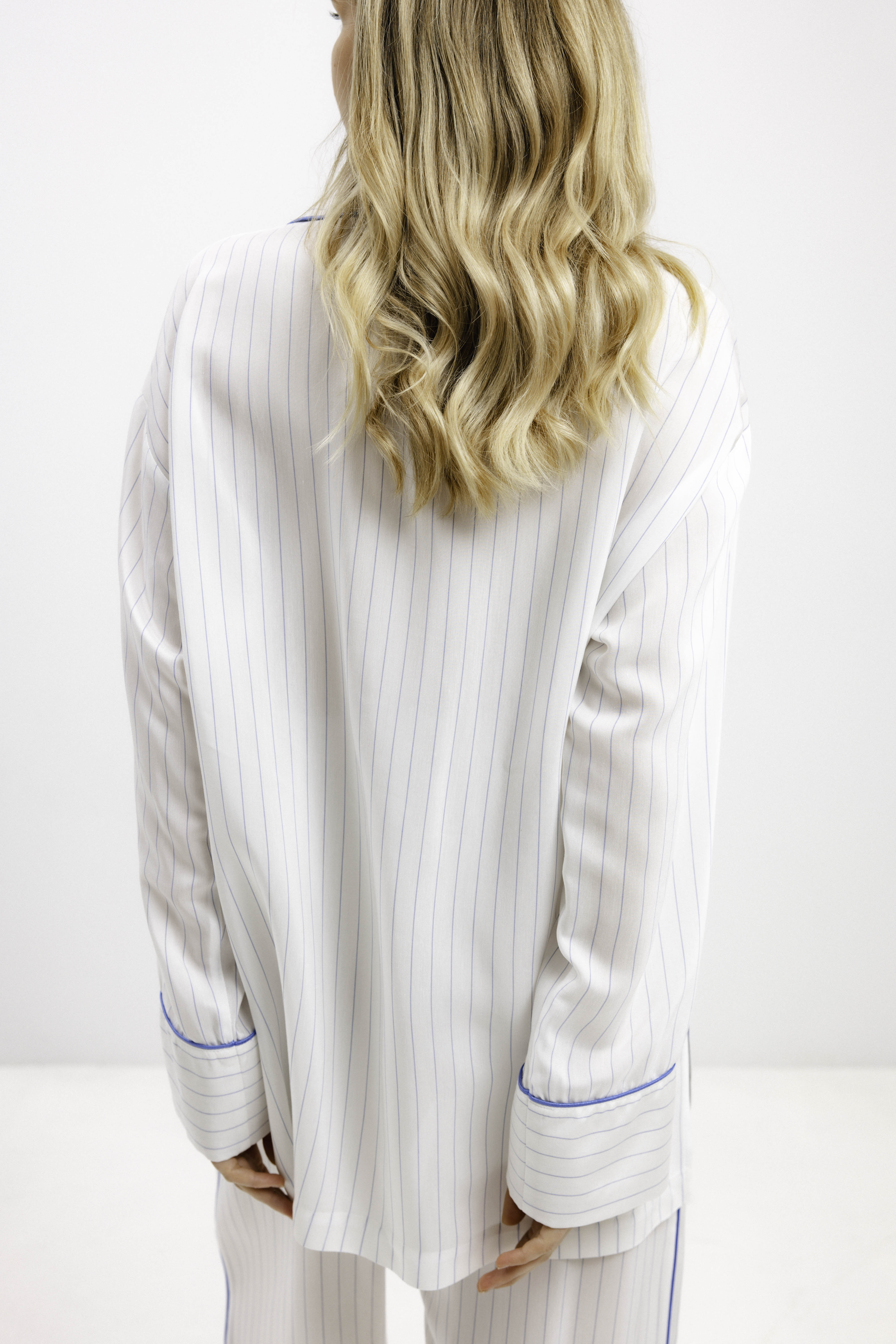 PYJAMA SHIRT WITH BLUE STRIPES AND LONG SLEEVES - UNISEX