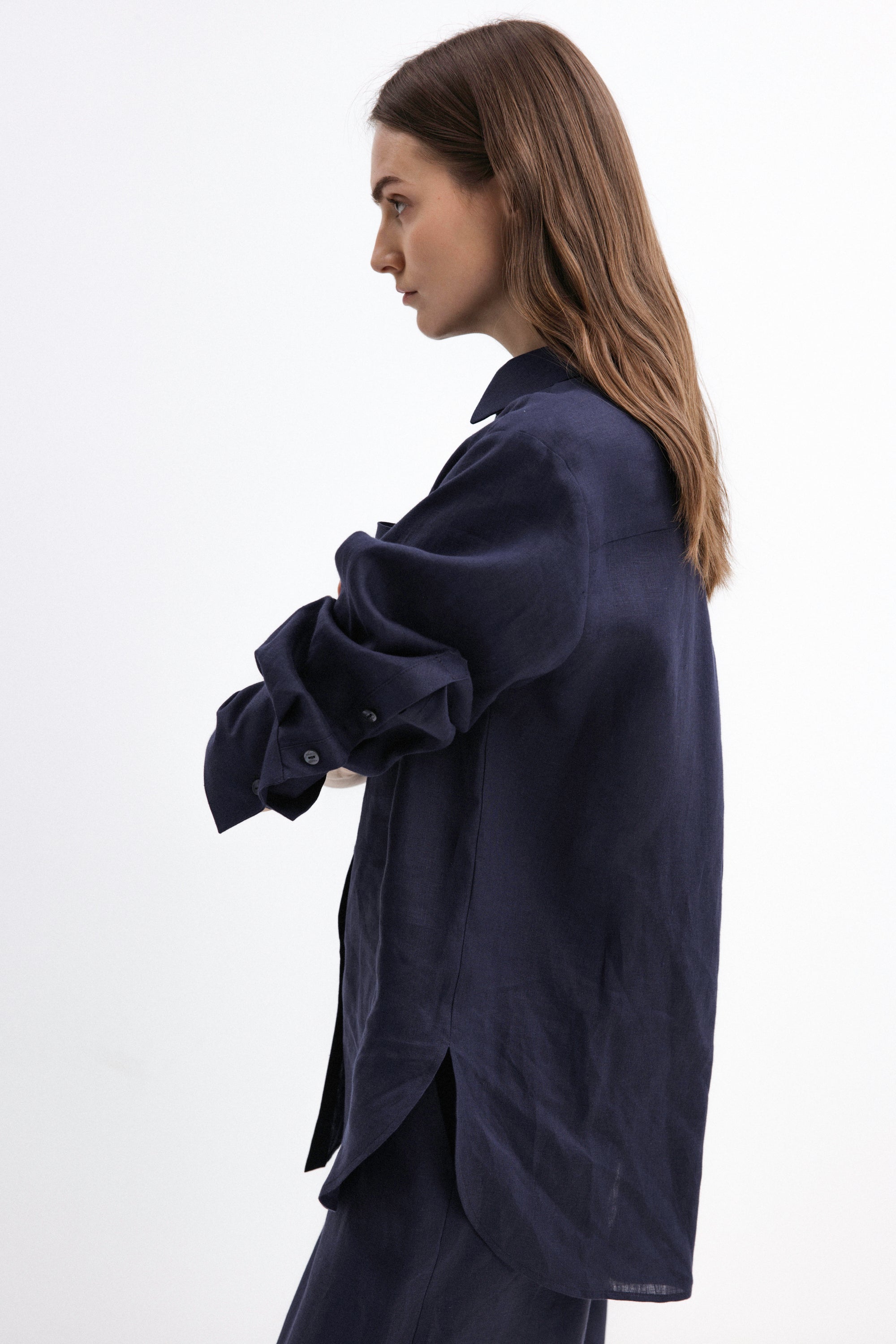 LINEN NAVY SHIRT