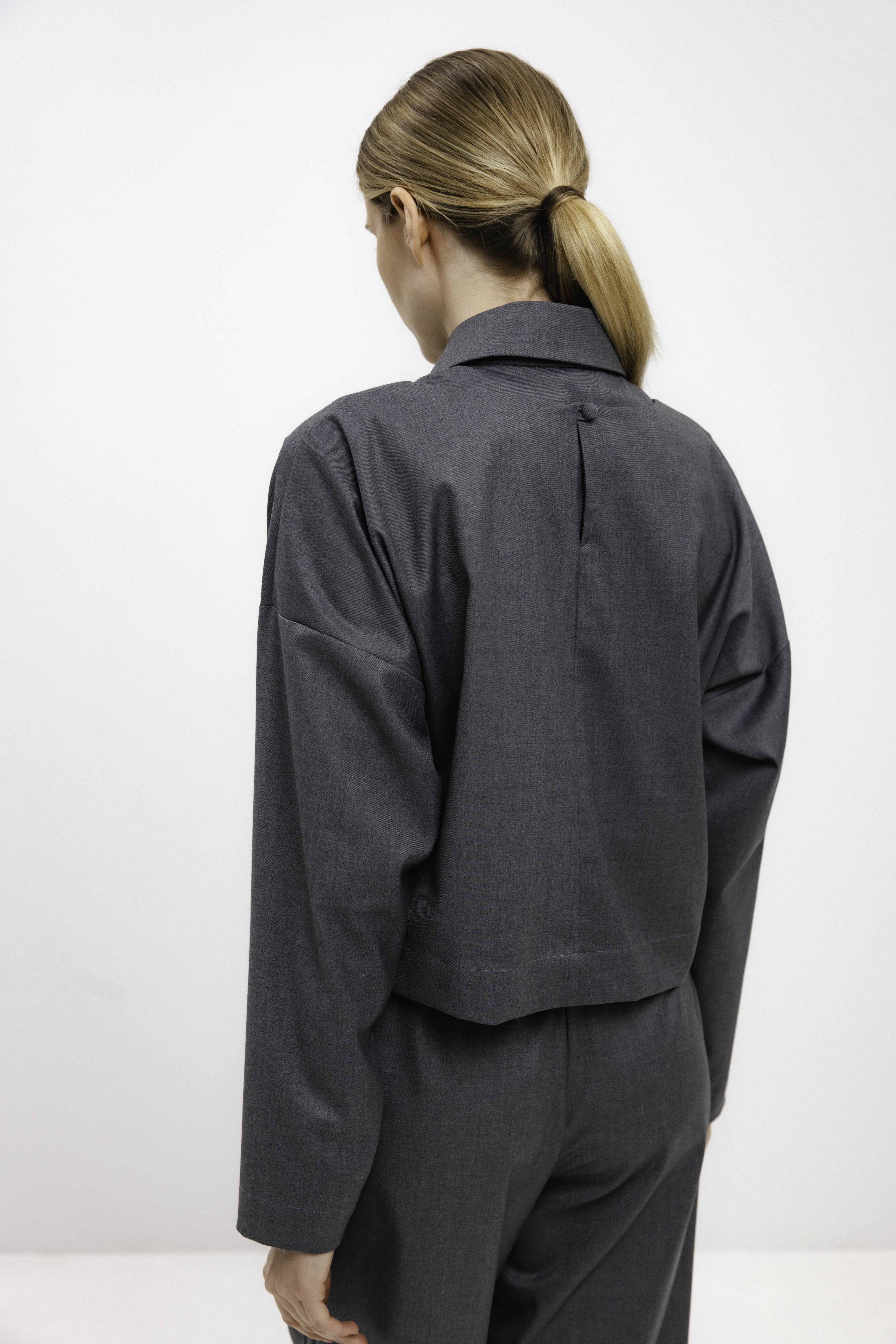 COLLARLESS GREY BLOUSE