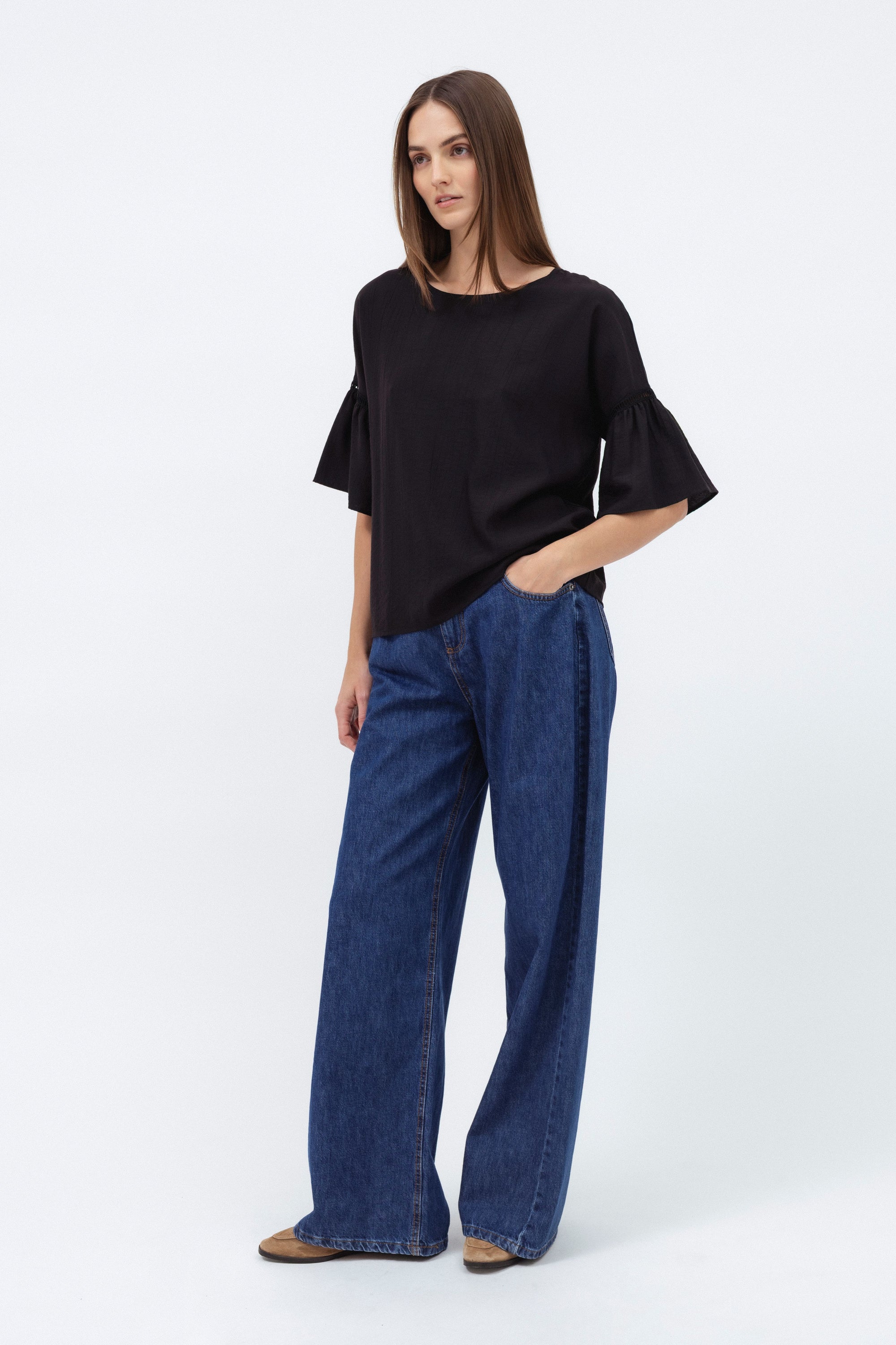 BLACK BLOUSE WITH FLARED SLEEVES