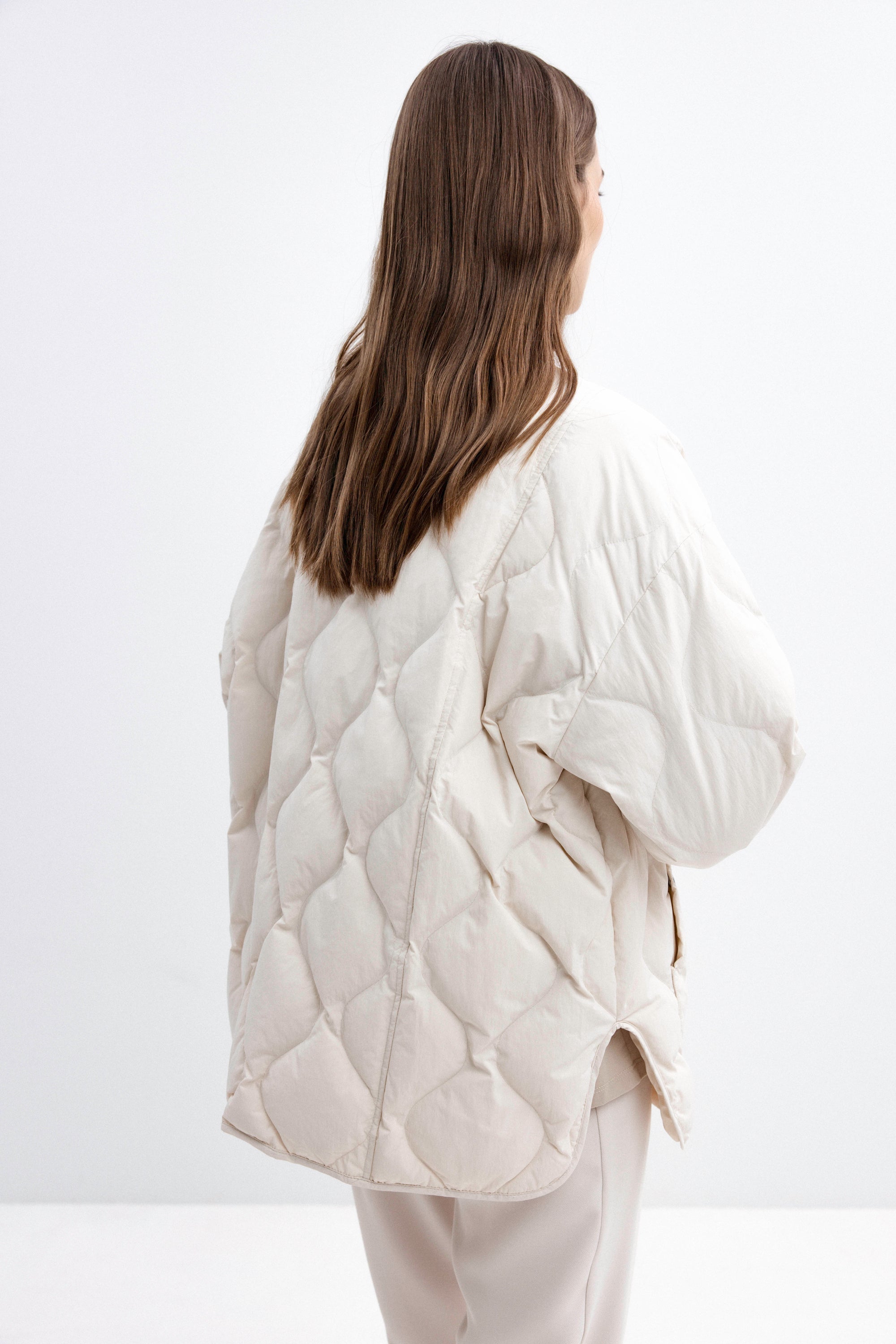 OVERSIZED MILK SHADE DOWN JACKET