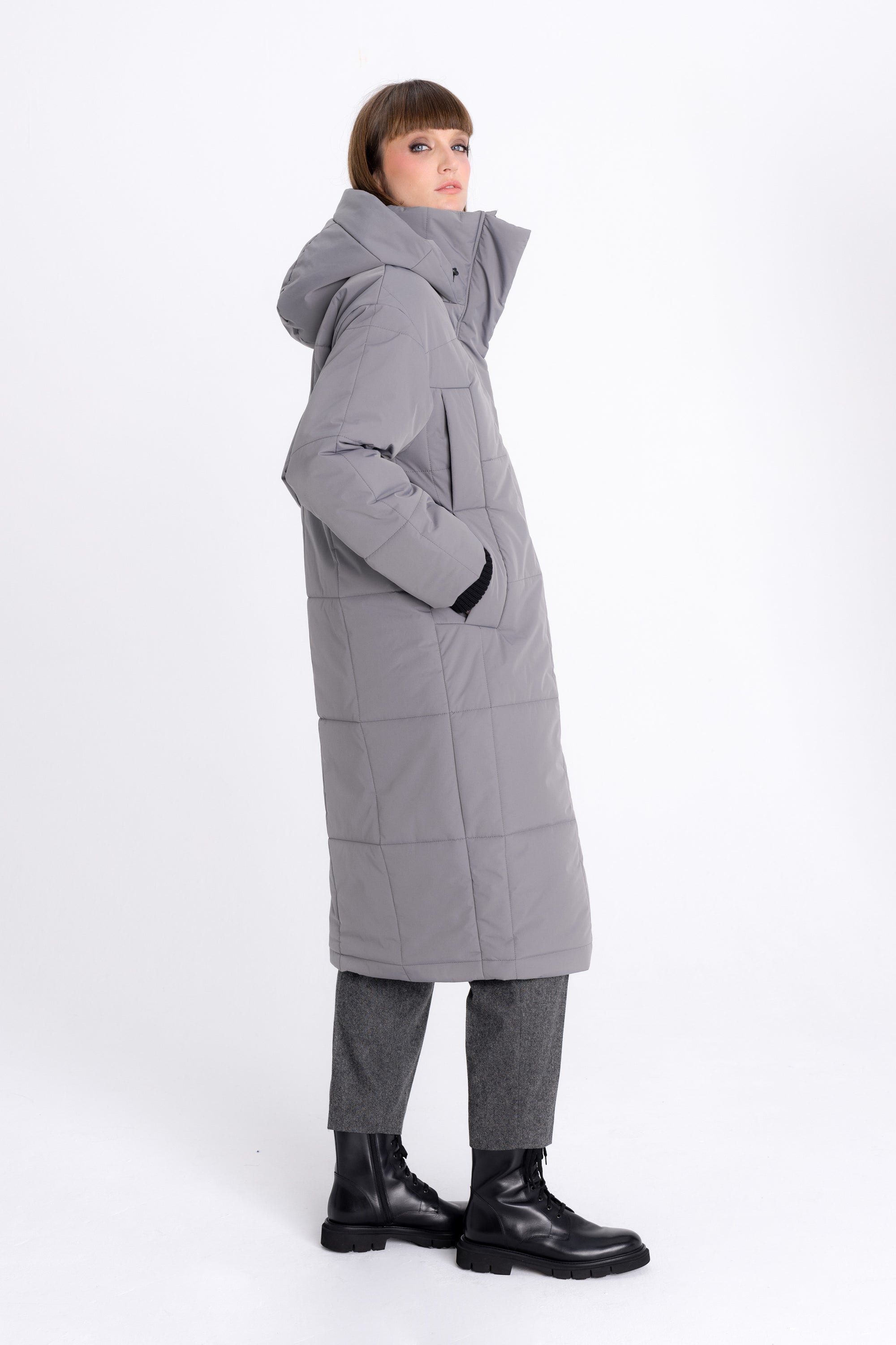 ANTHRACITE PADDED JACKET WITH HOOD