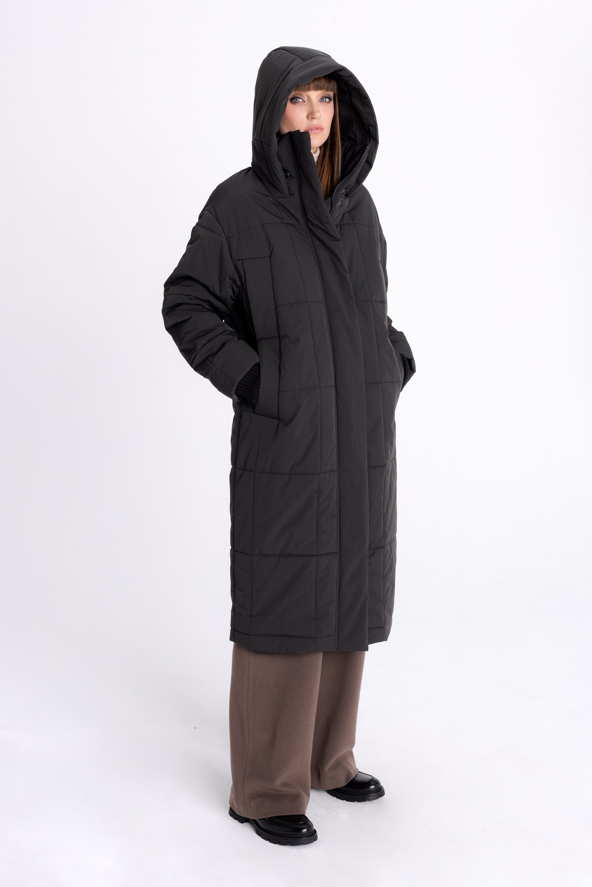 GRAPHITE PADDED JACKET WITH HOOD