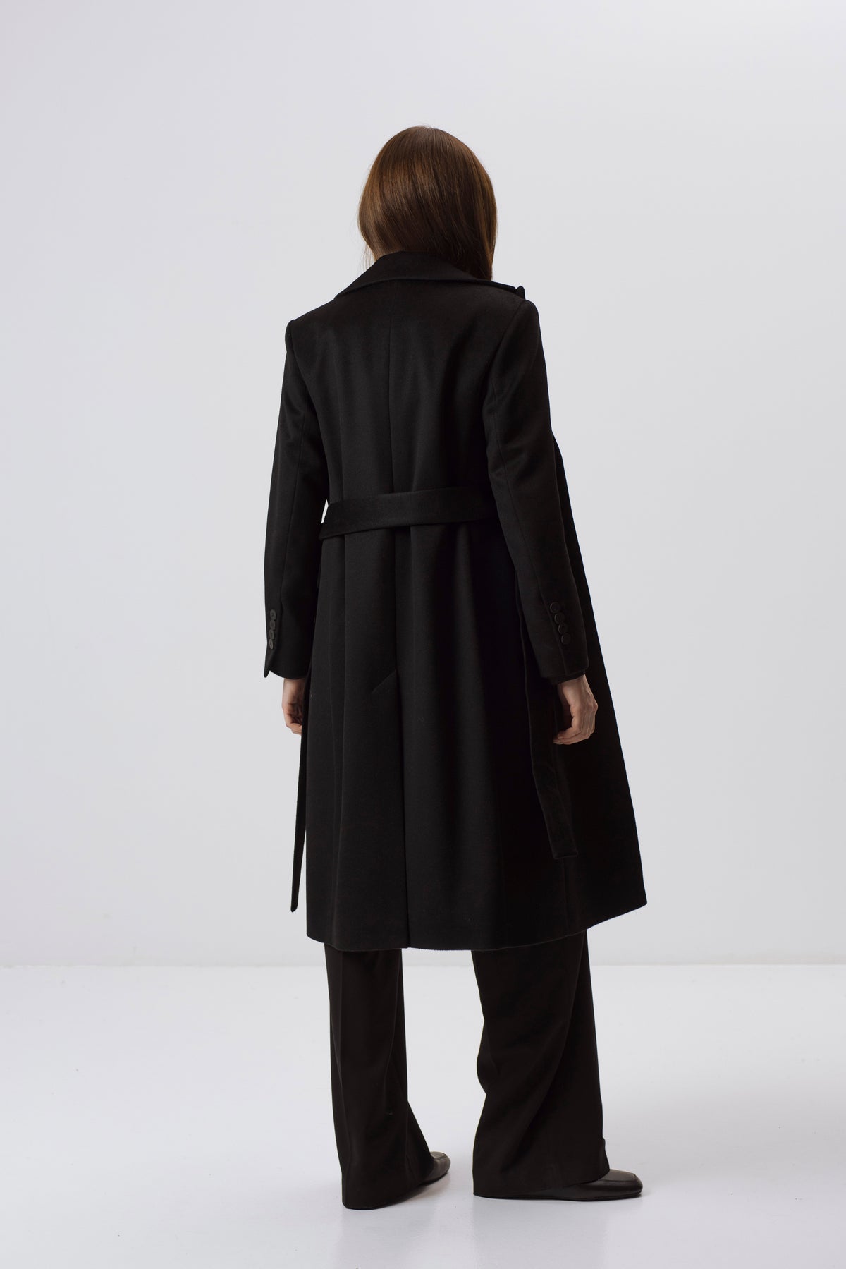 BLACK FITTED WOOL COAT WITH BELT