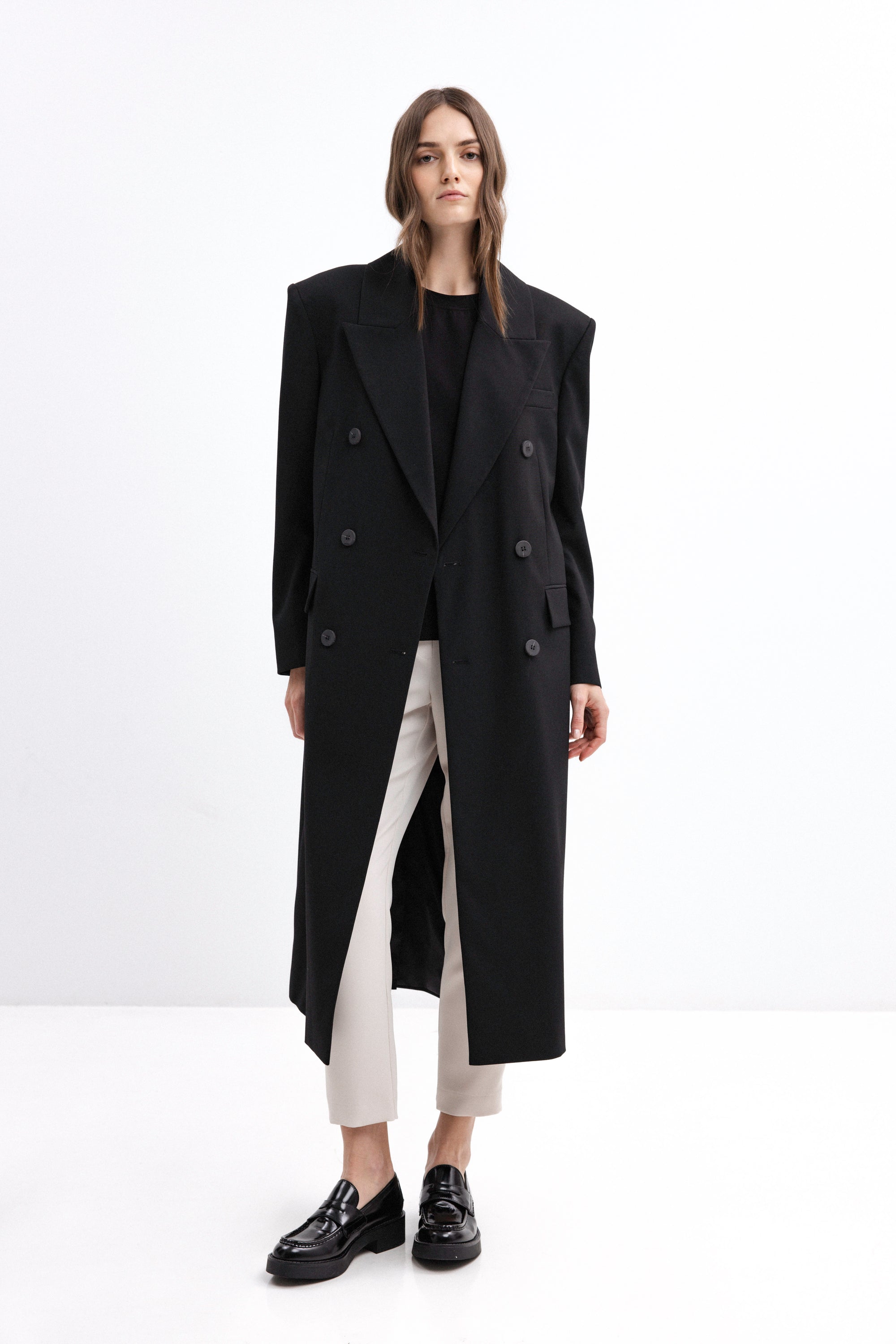 BLACK OVERSIZED COAT-STYLE JACKET