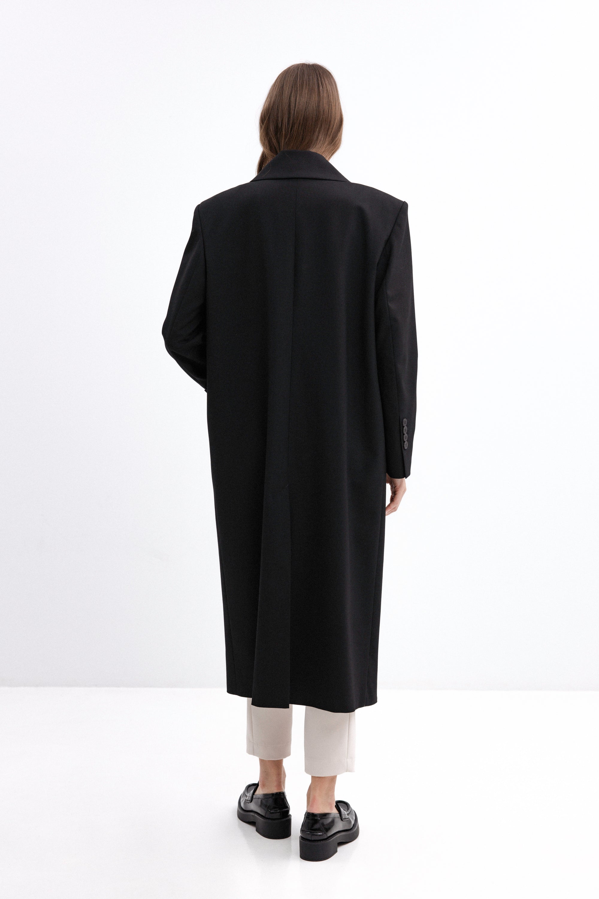 BLACK OVERSIZED COAT-STYLE JACKET