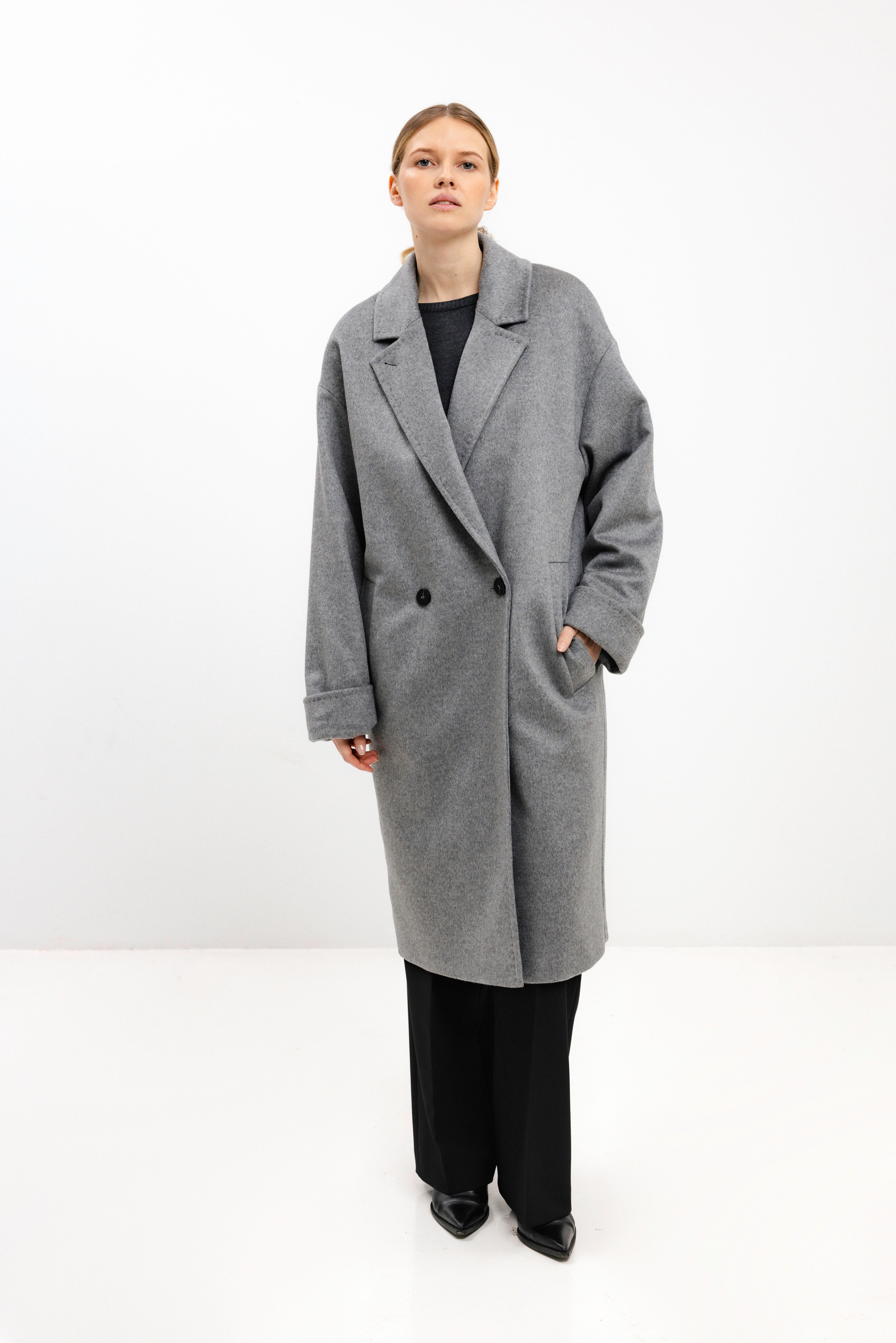 OVERSIZED DOUBLE-BREASTED WOOL COAT IN GREY – InAvati
