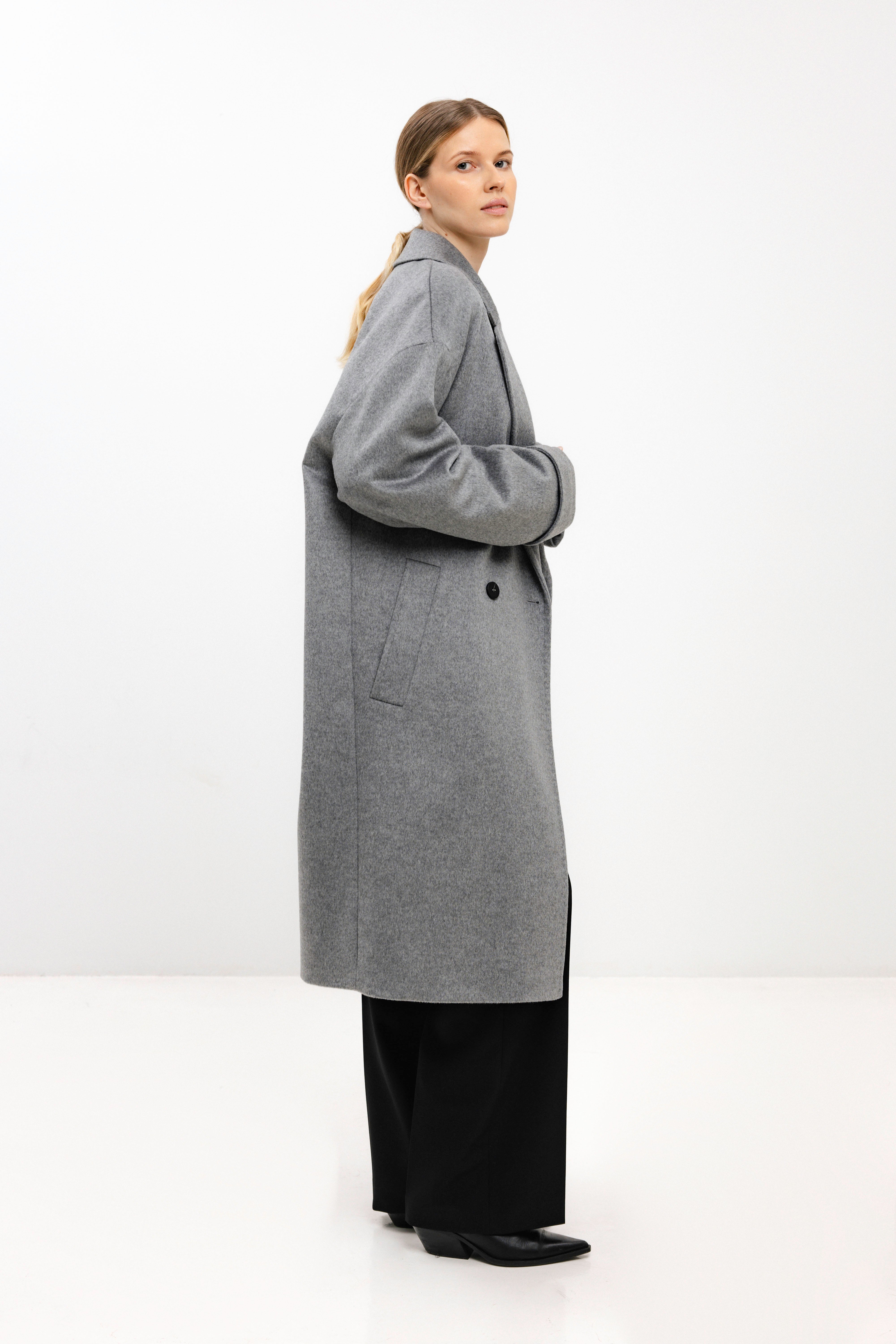 OVERSIZED DOUBLE-BREASTED WOOL COAT IN GREY – InAvati