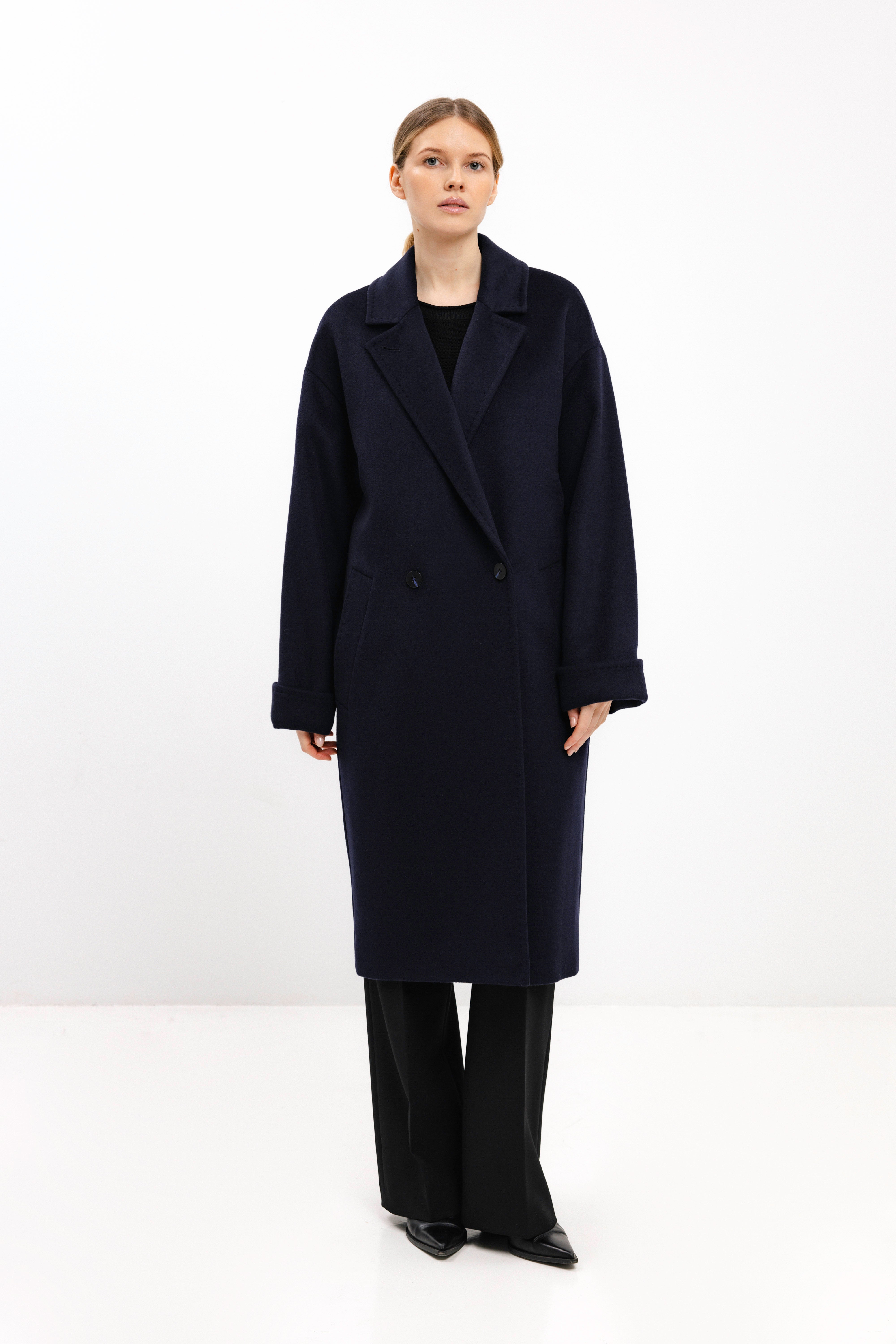 OVERSIZED DOUBLE-BREASTED WOOL COAT IN NAVY – InAvati