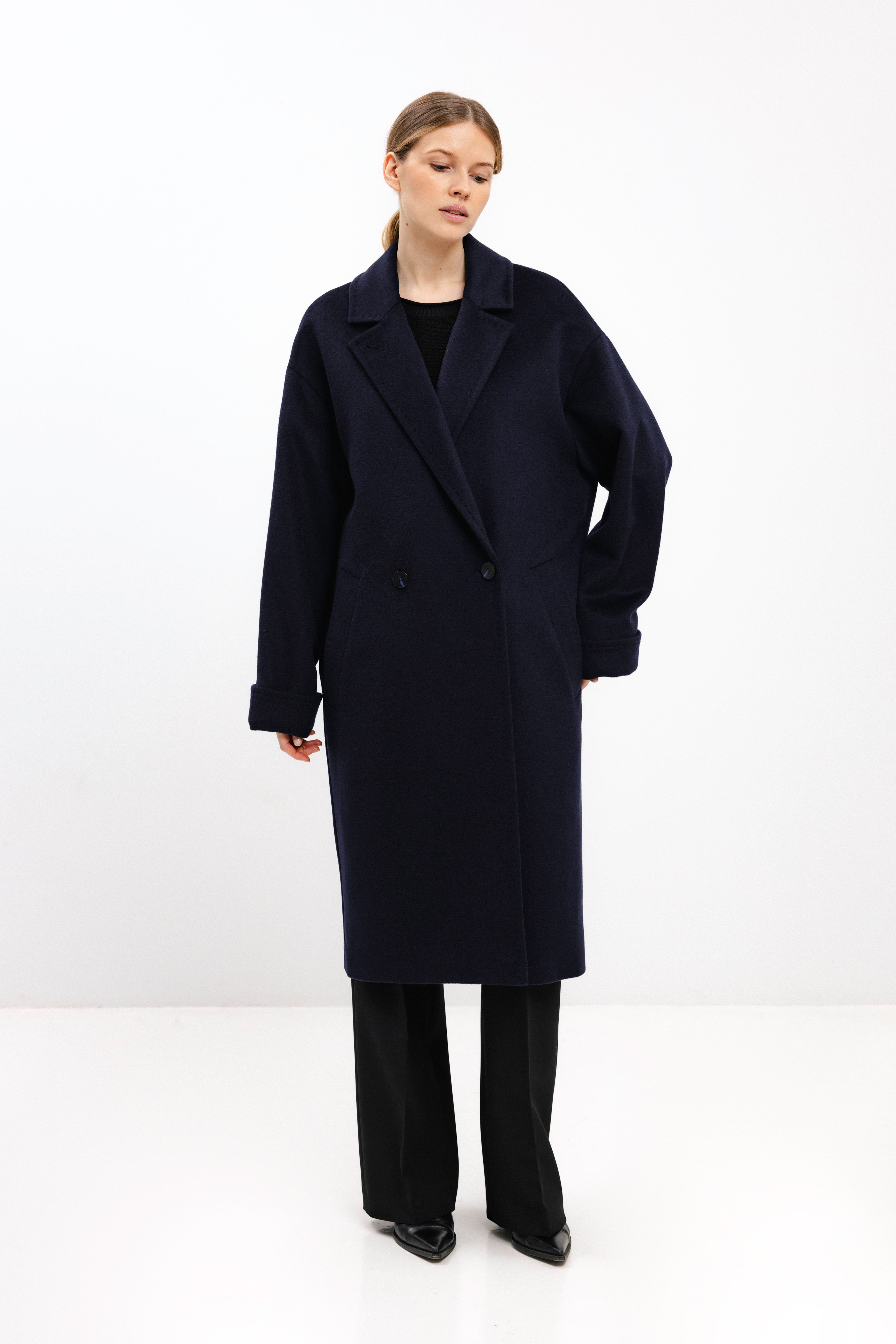OVERSIZED DOUBLE-BREASTED WOOL COAT IN NAVY – InAvati