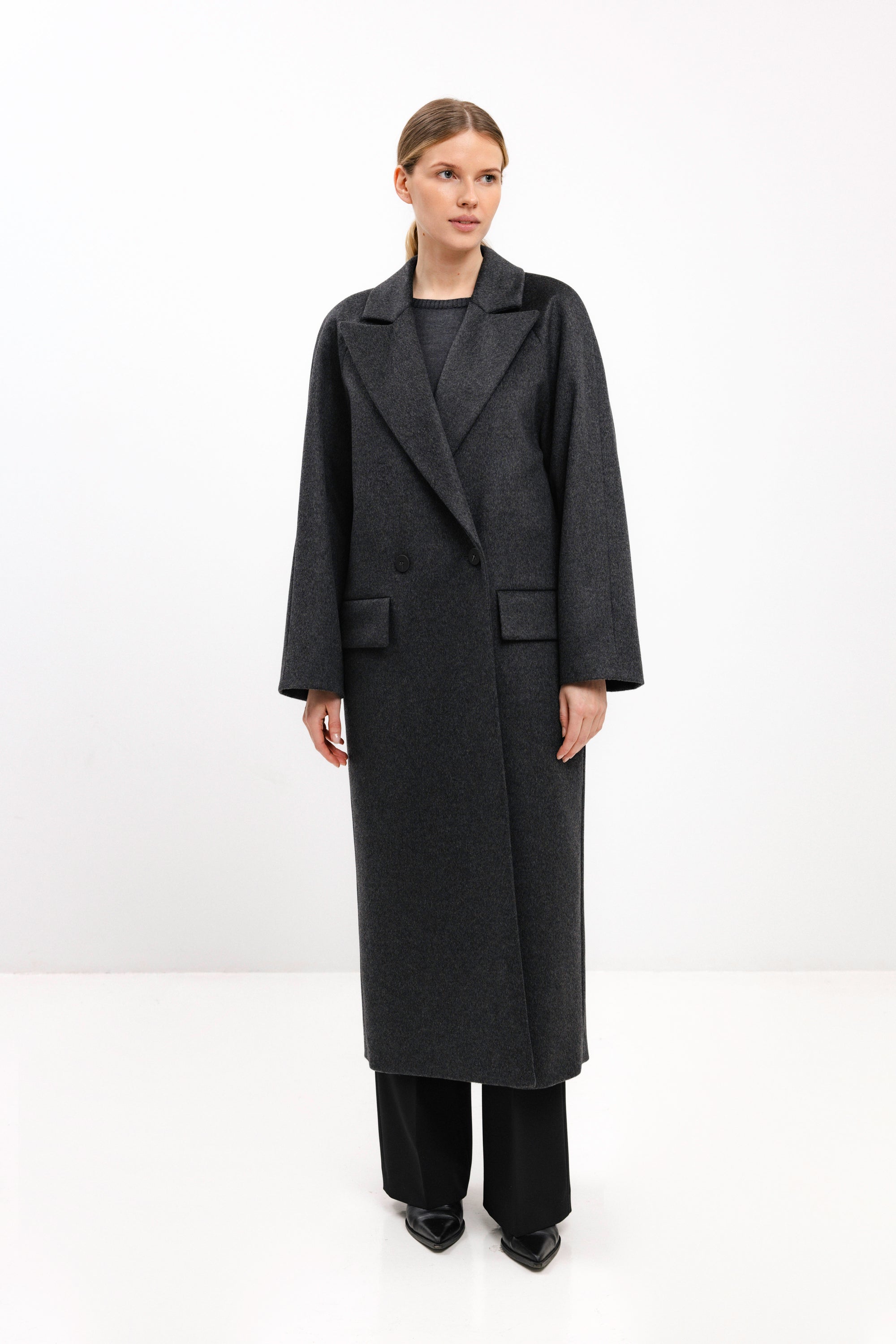 LONG DARK GREY WOOL COAT WITH RAGLAN SLEEVES