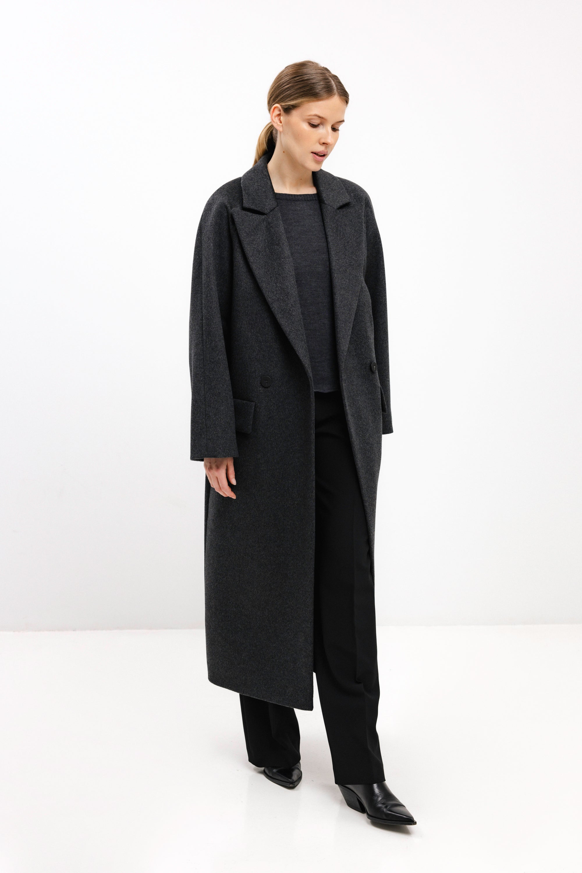 LONG DARK GREY WOOL COAT WITH RAGLAN SLEEVES
