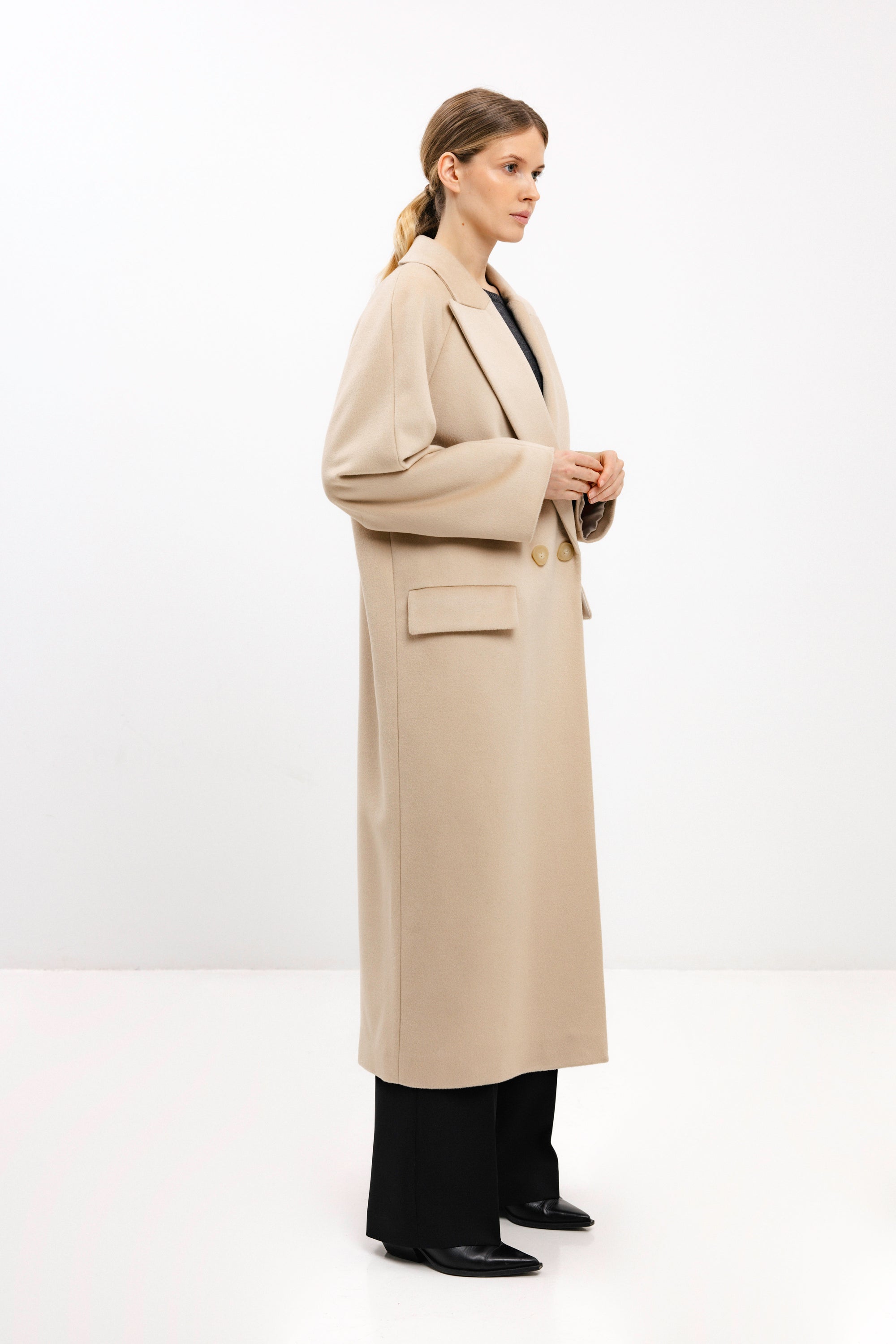 ILGAS DVIEILIS VILNOS PALTAS SU RAGLANO RANKOVĖMIS