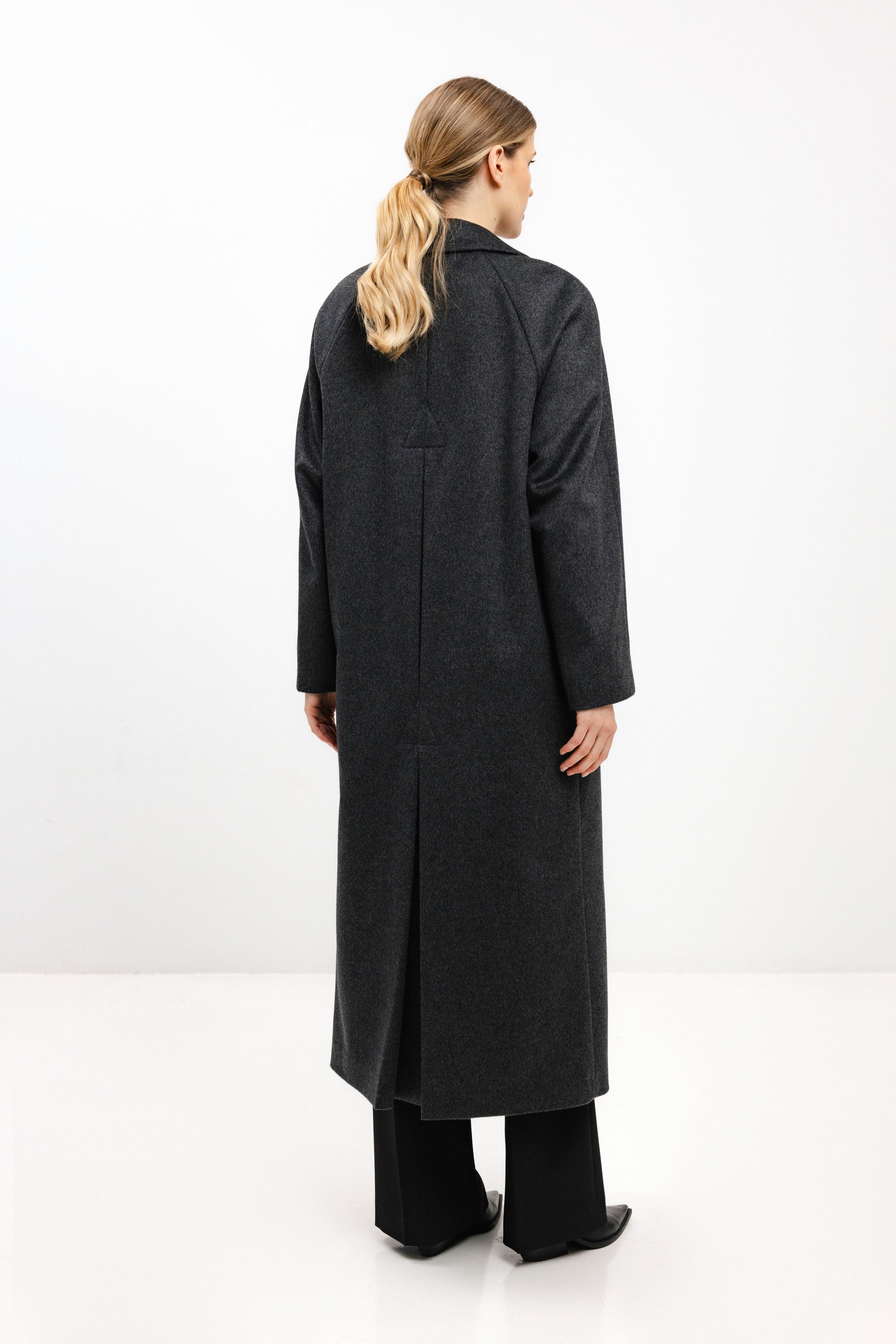 LONG DARK GREY WOOL COAT WITH RAGLAN SLEEVES