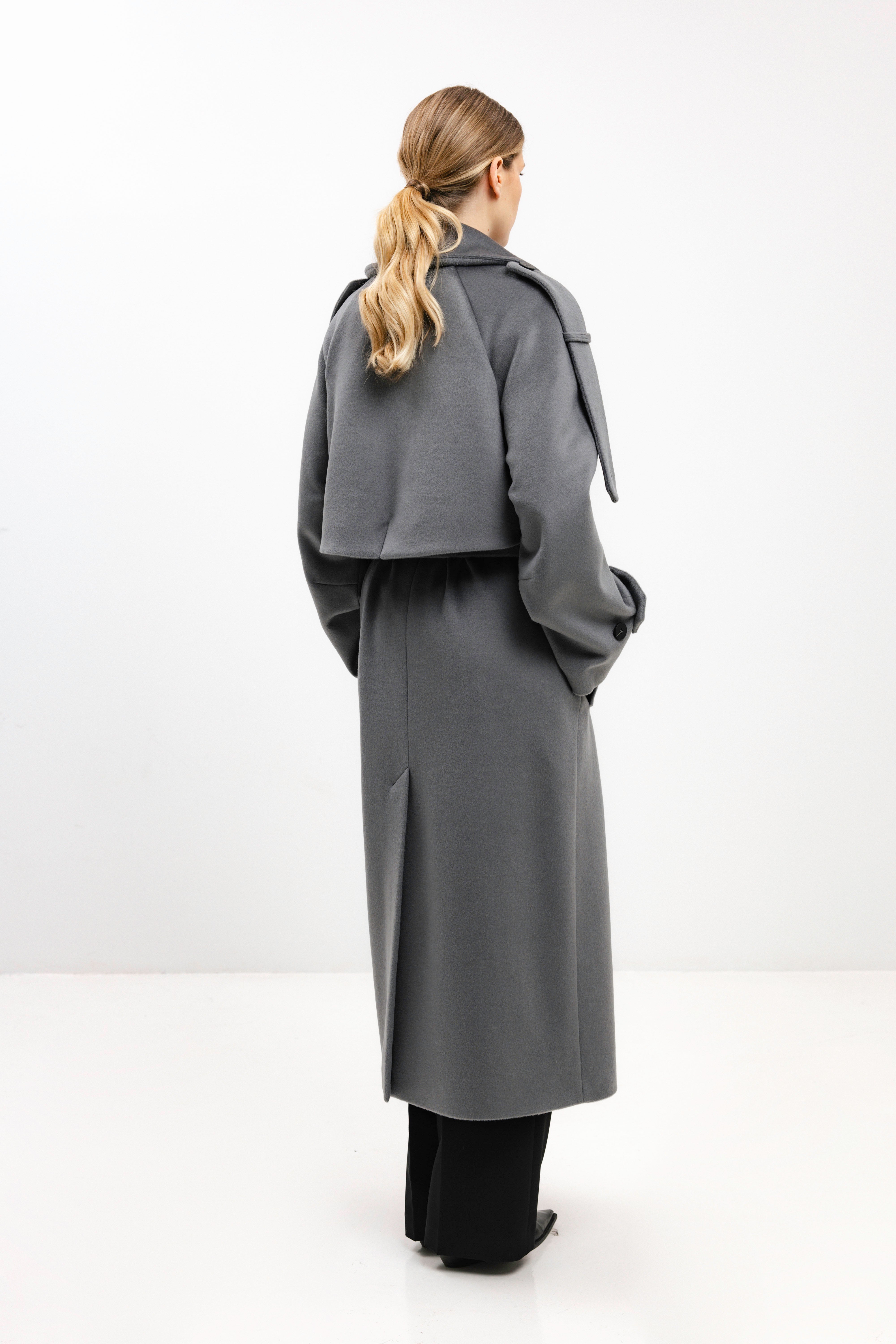 LONG BELTED LIGHT GREY WOOL COAT – InAvati