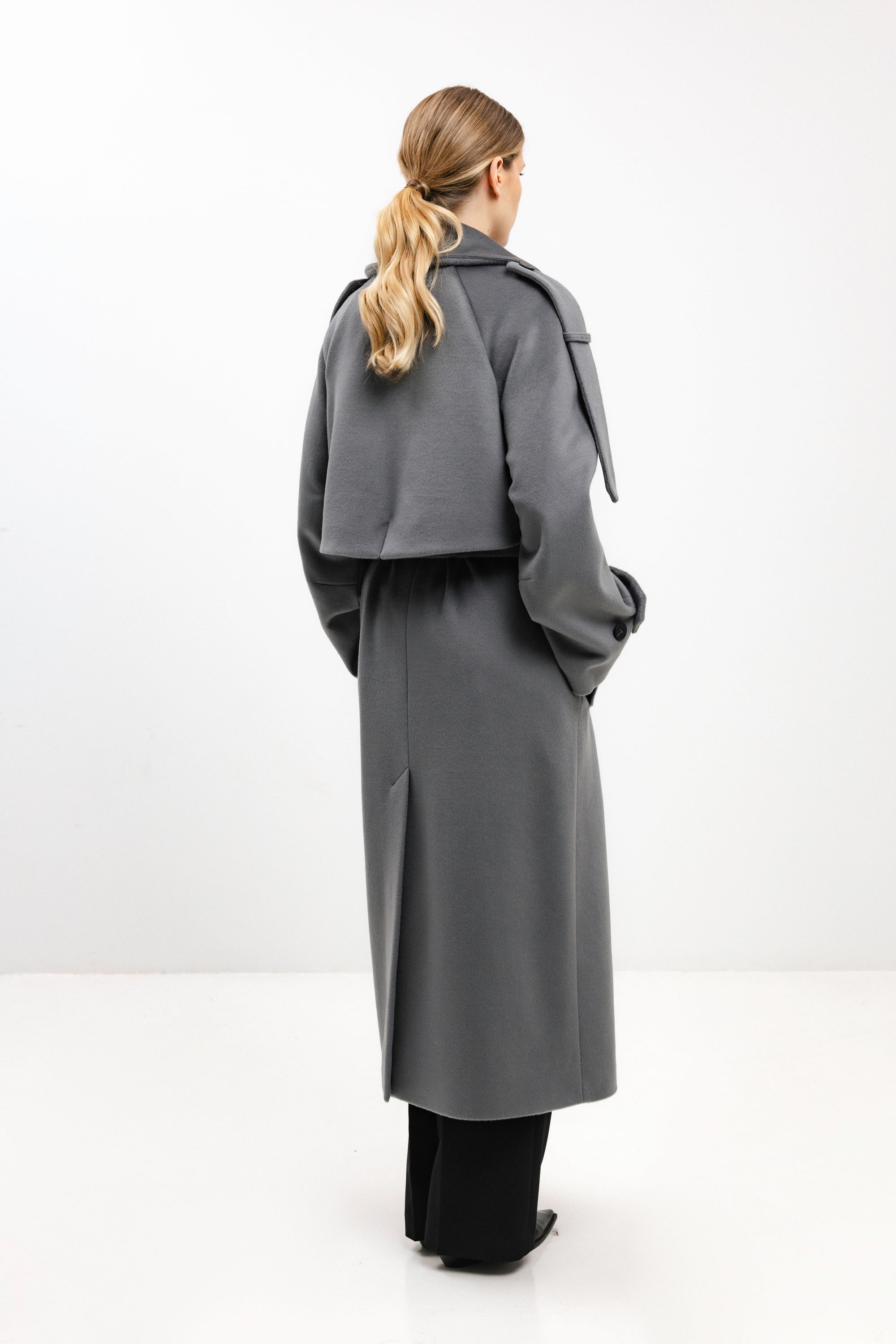 LONG BELTED LIGHT GREY WOOL COAT