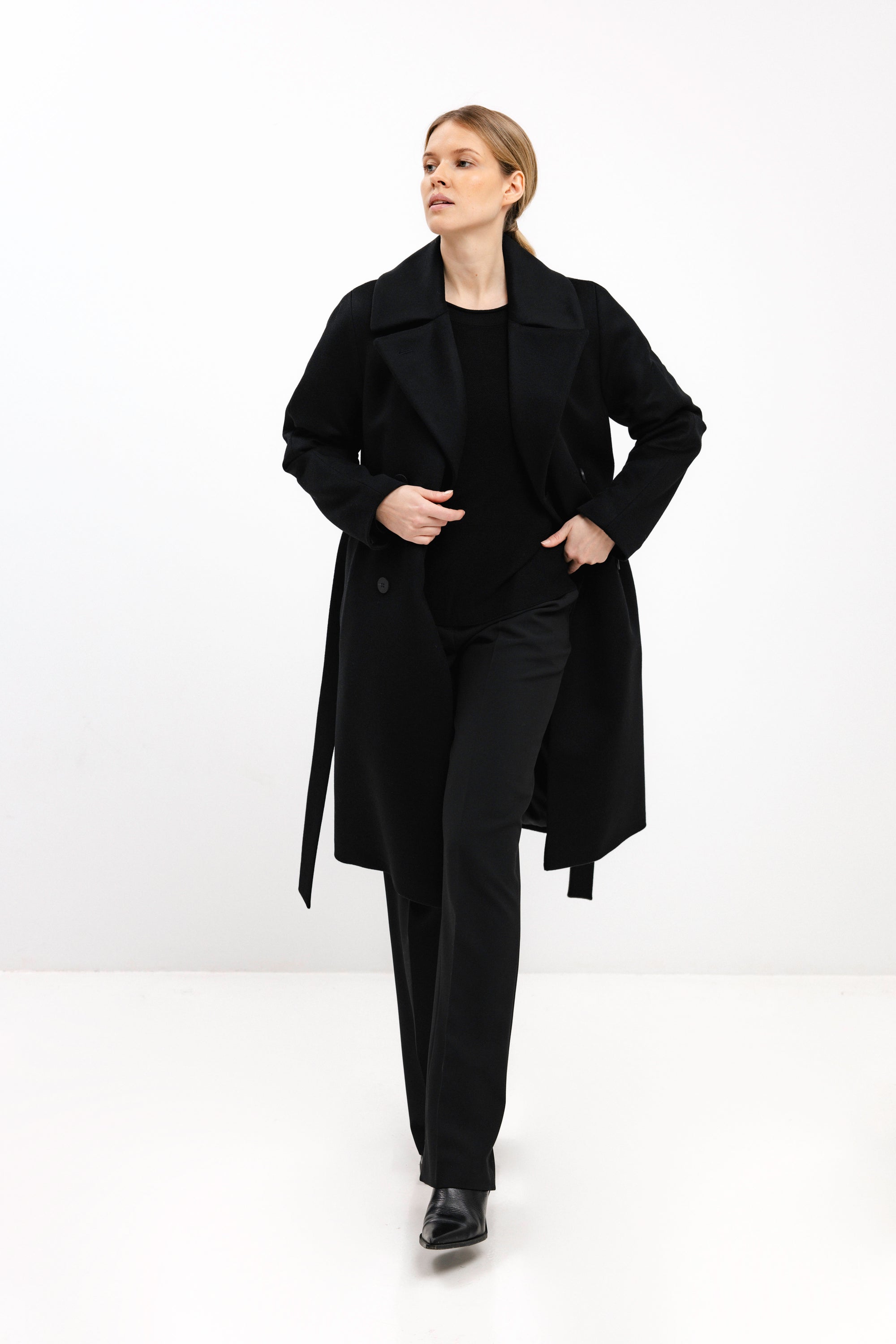 PADDED BLACK COAT WITH VIRGIN WOOL