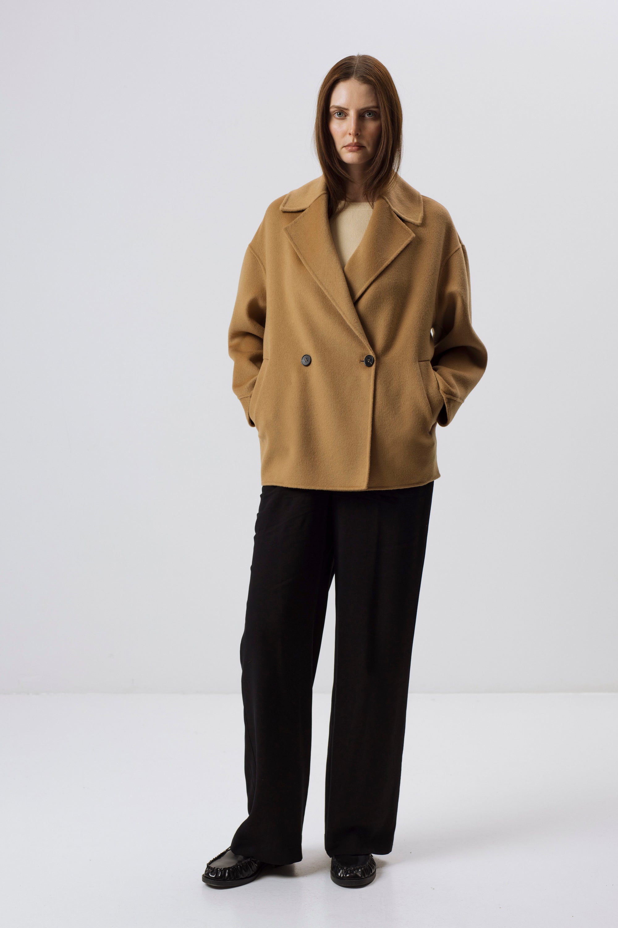 CAMEL SHORT DOUBLE-FACED WOOL COAT