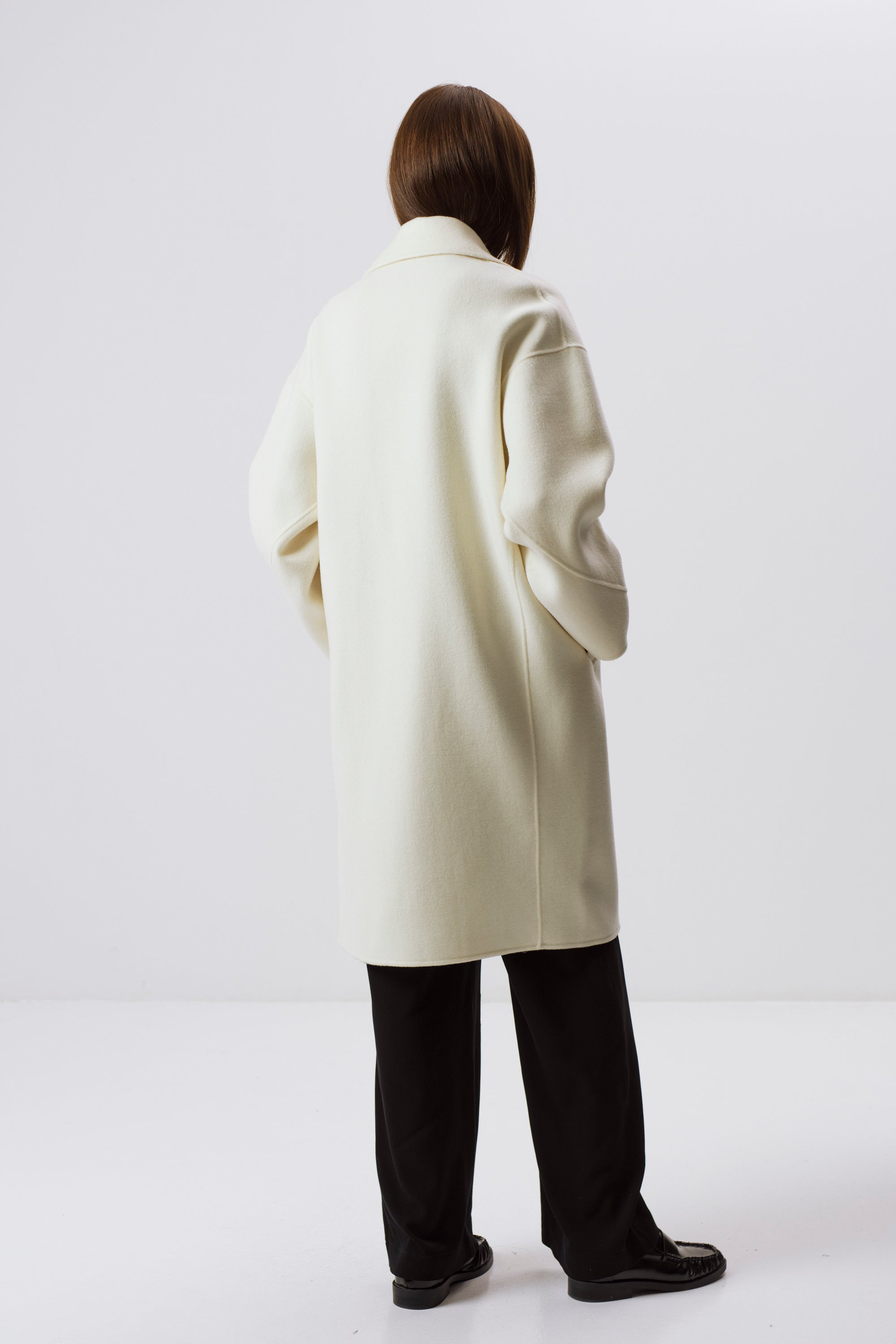UNISEX GRAUER DOPPELSCHICHT-WOLLMANTEL