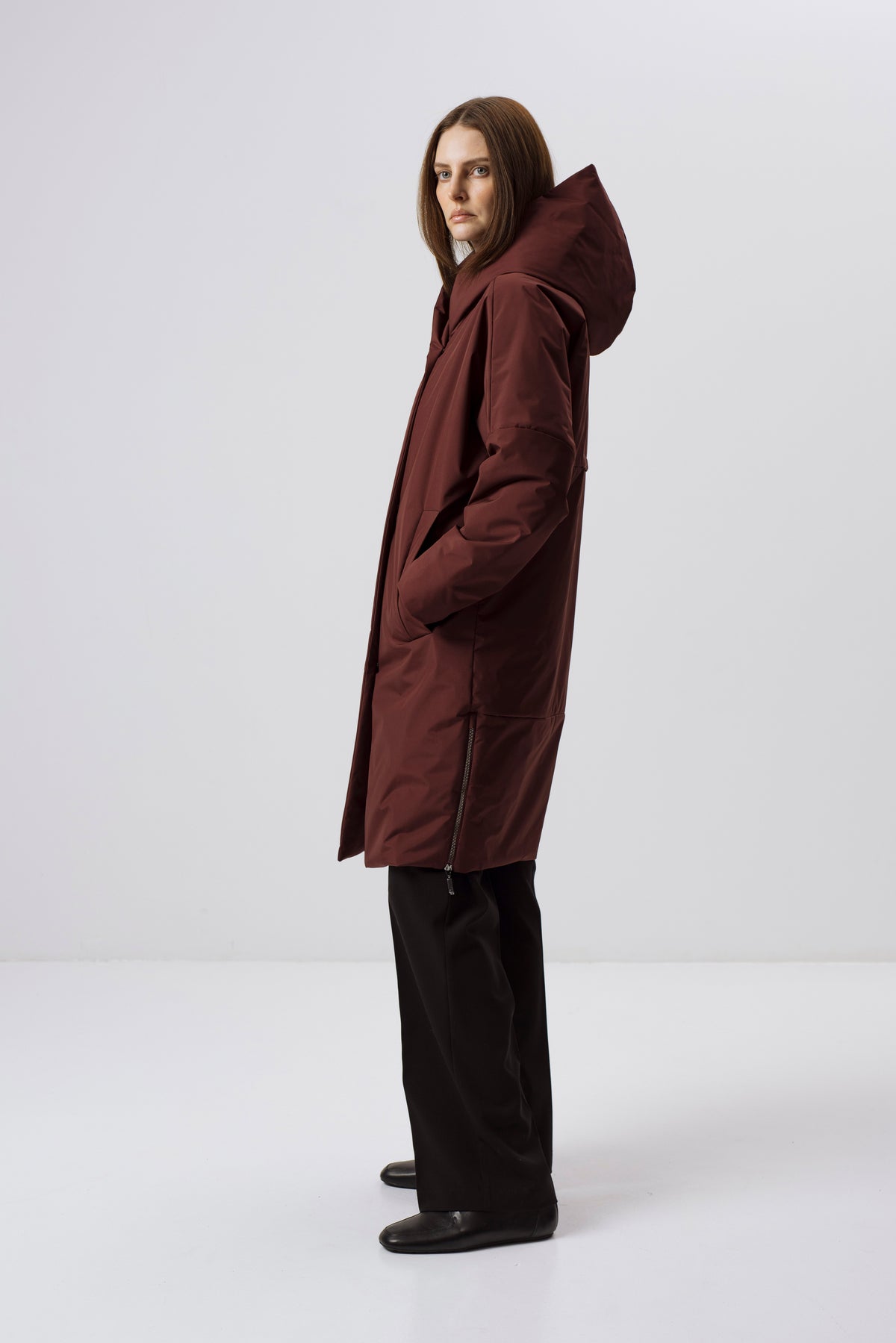 BURGUNDY HOODED JACKET WITH CAMEL WOOL