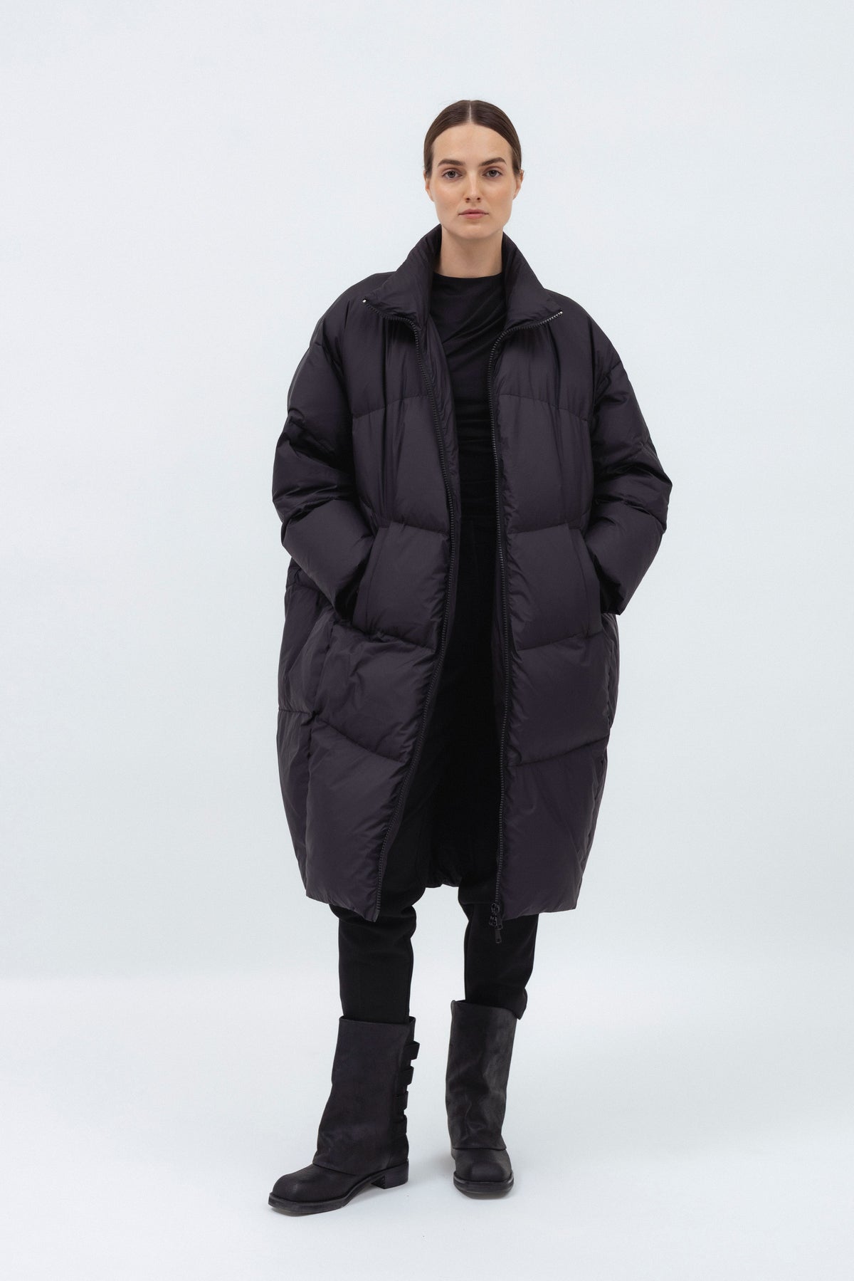 BLACK LONG DOWN OVERSIZED JACKET