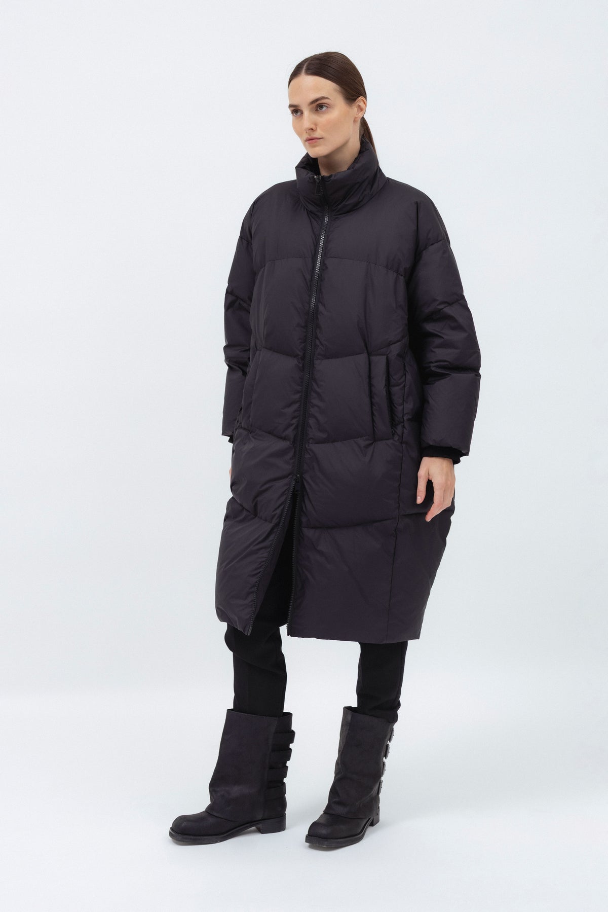 BLACK LONG DOWN OVERSIZED JACKET