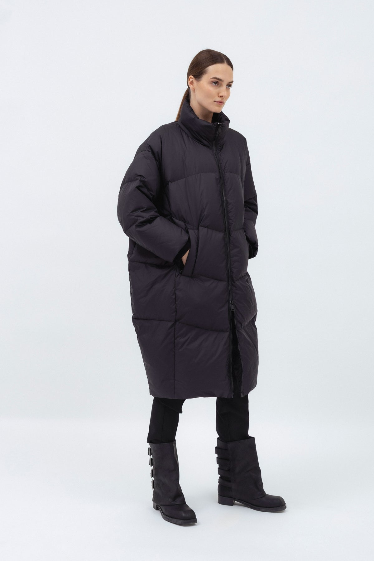 BLACK LONG DOWN OVERSIZED JACKET