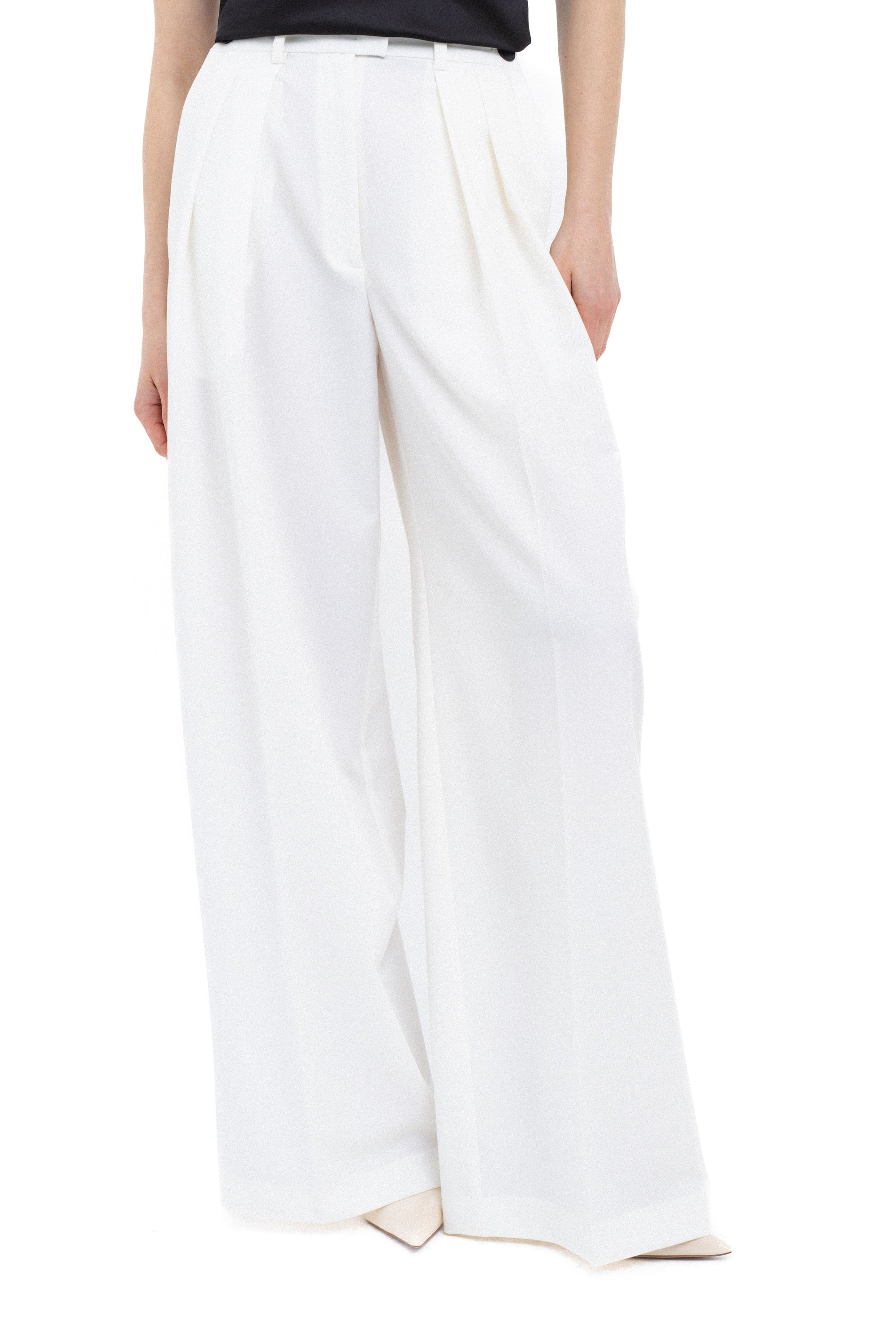 WHITE WIDE-LEG TROUSERS