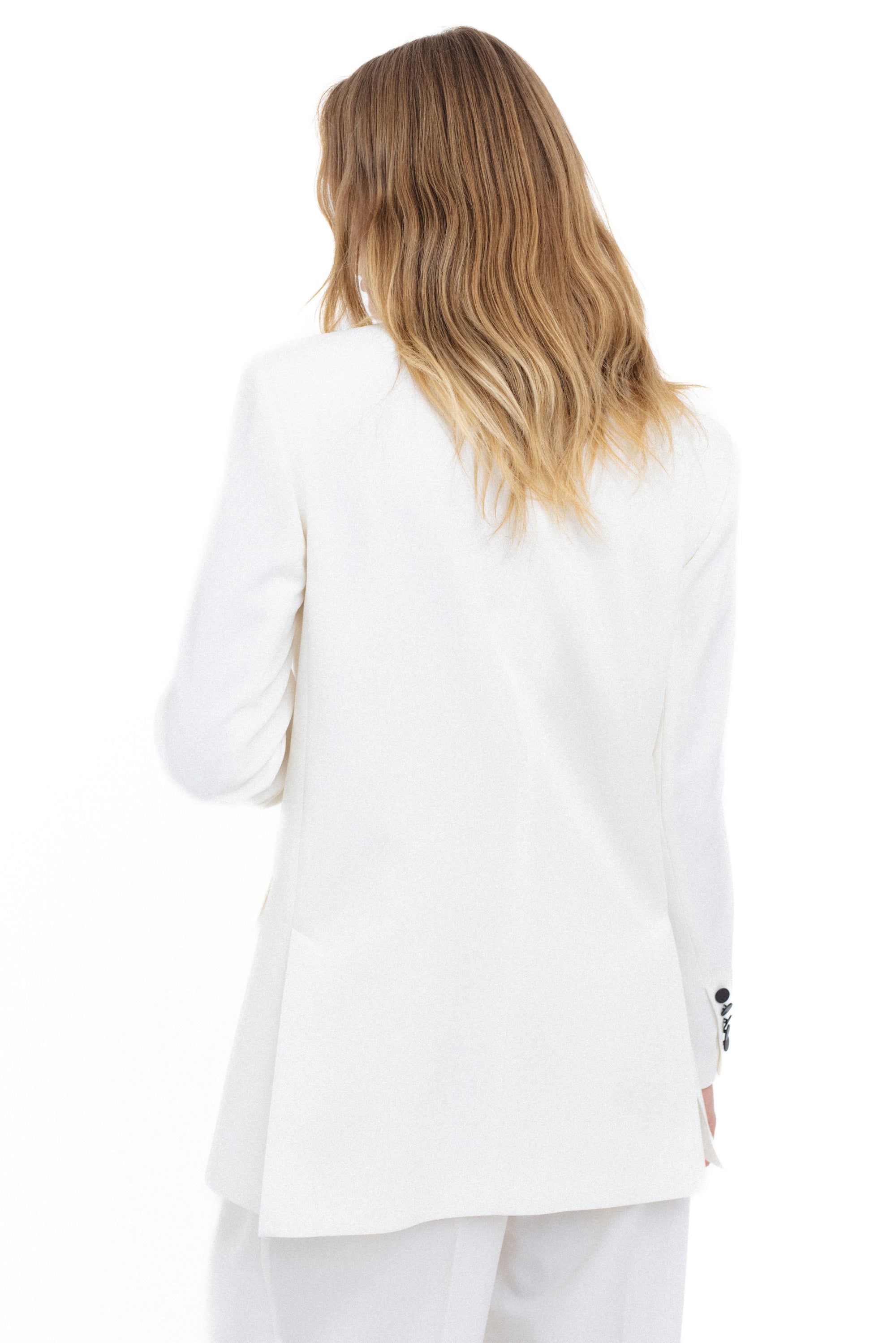 WHITE STRAIGHT DOUBLE-BREASTED BLAZER