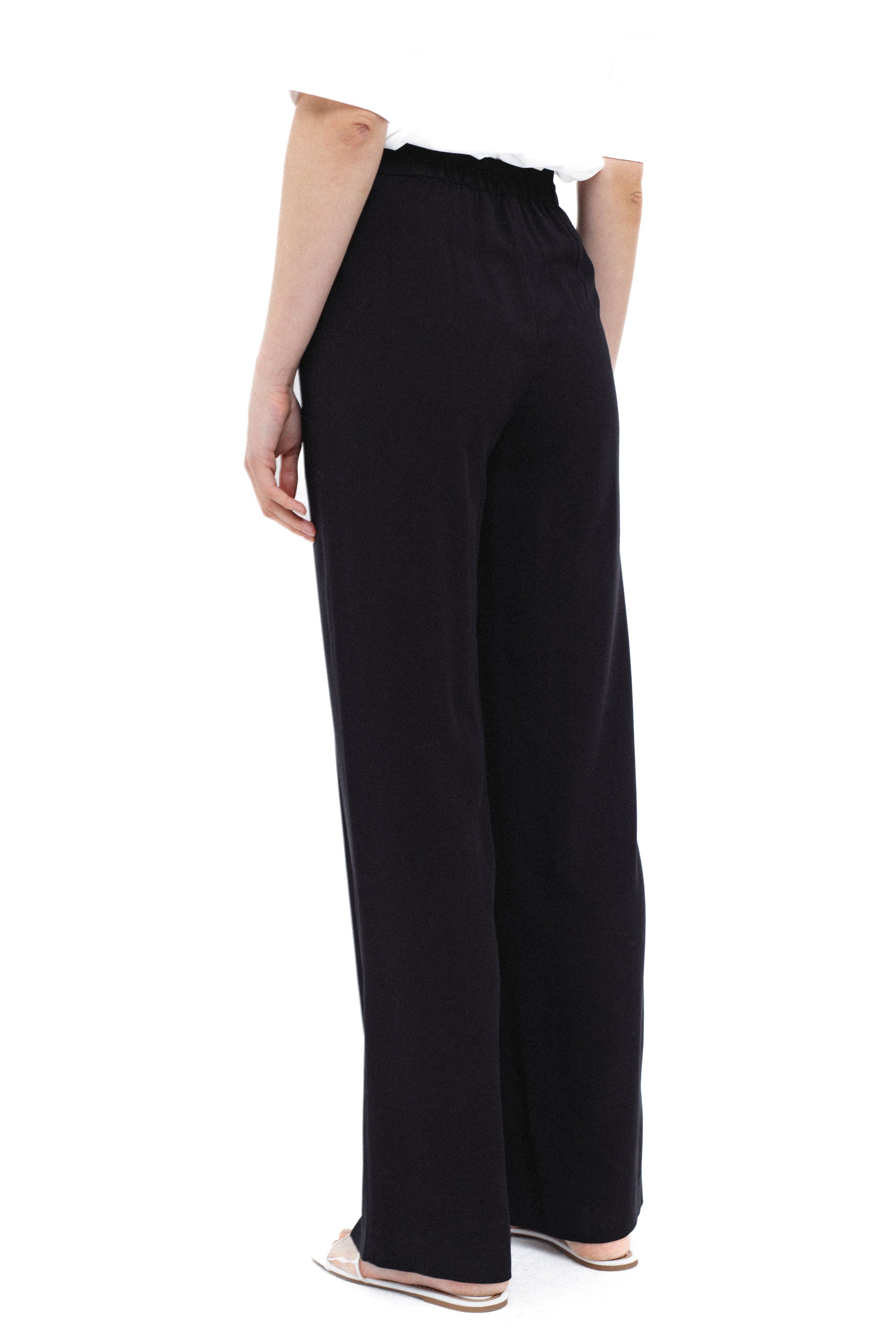 BLACK STRAIGHT-LEG TROUSERS