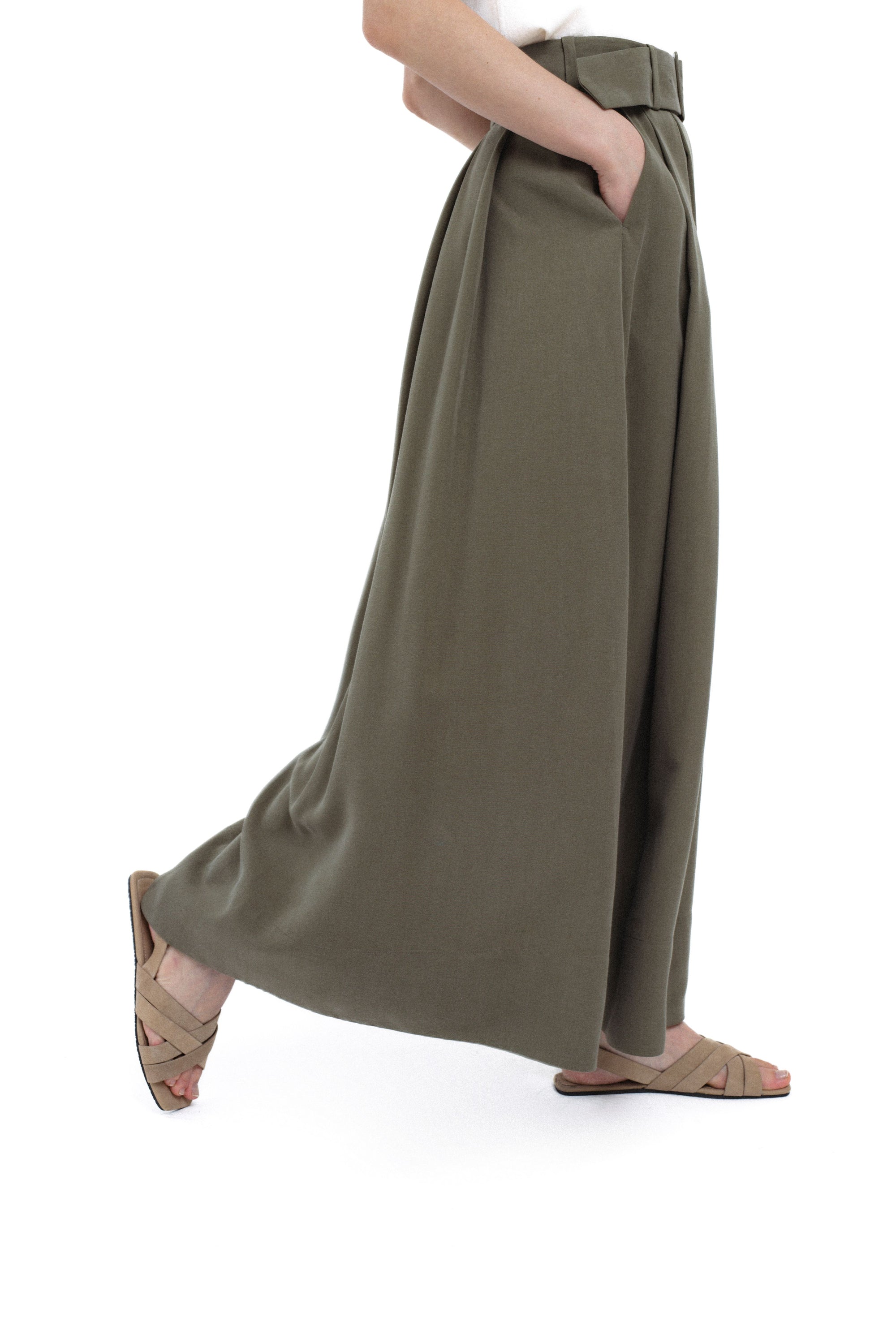 KHAKI MAXI PLEATED SKIRT