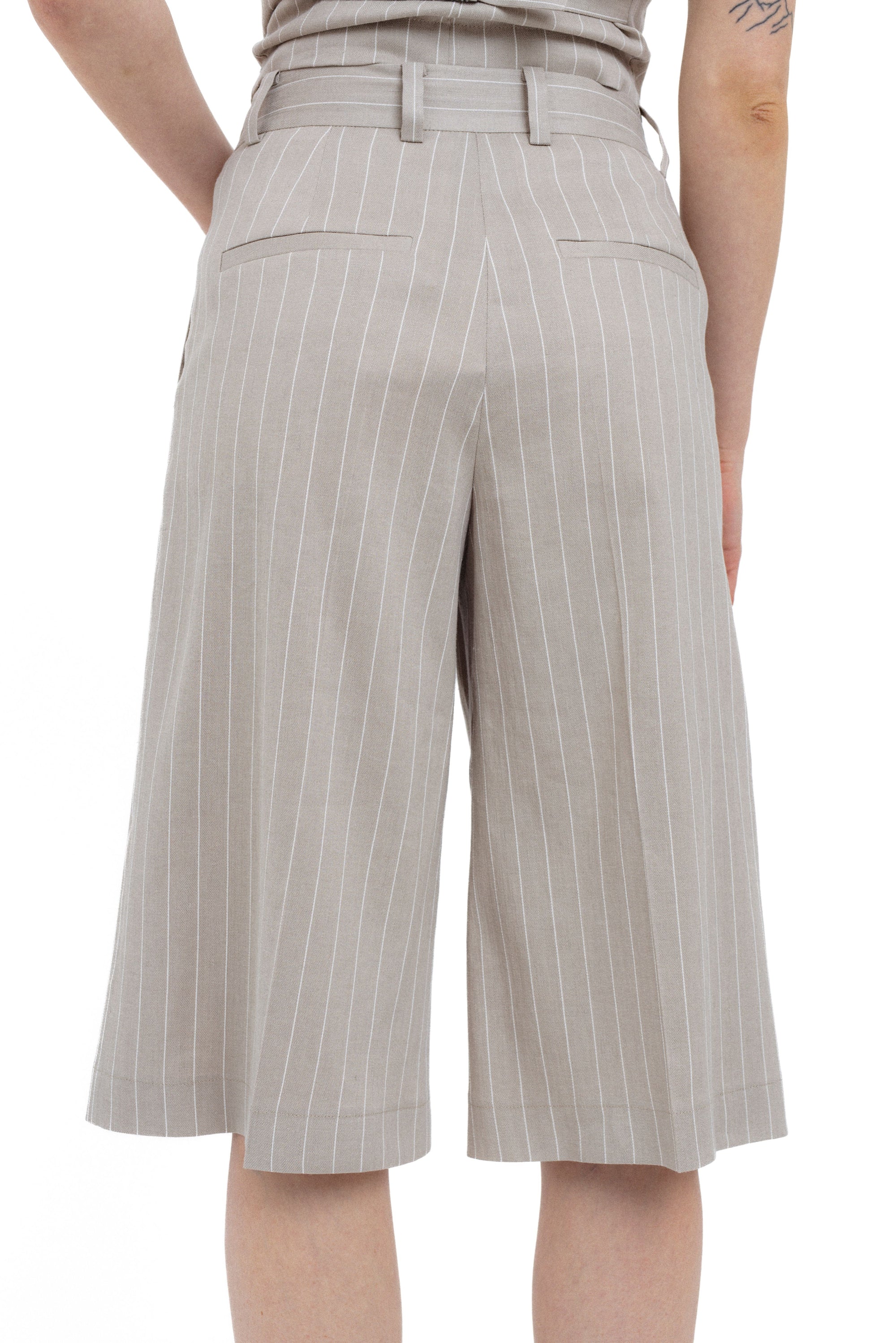 PINSTRIPE LINEN BLEND BERMUDA SHORTS