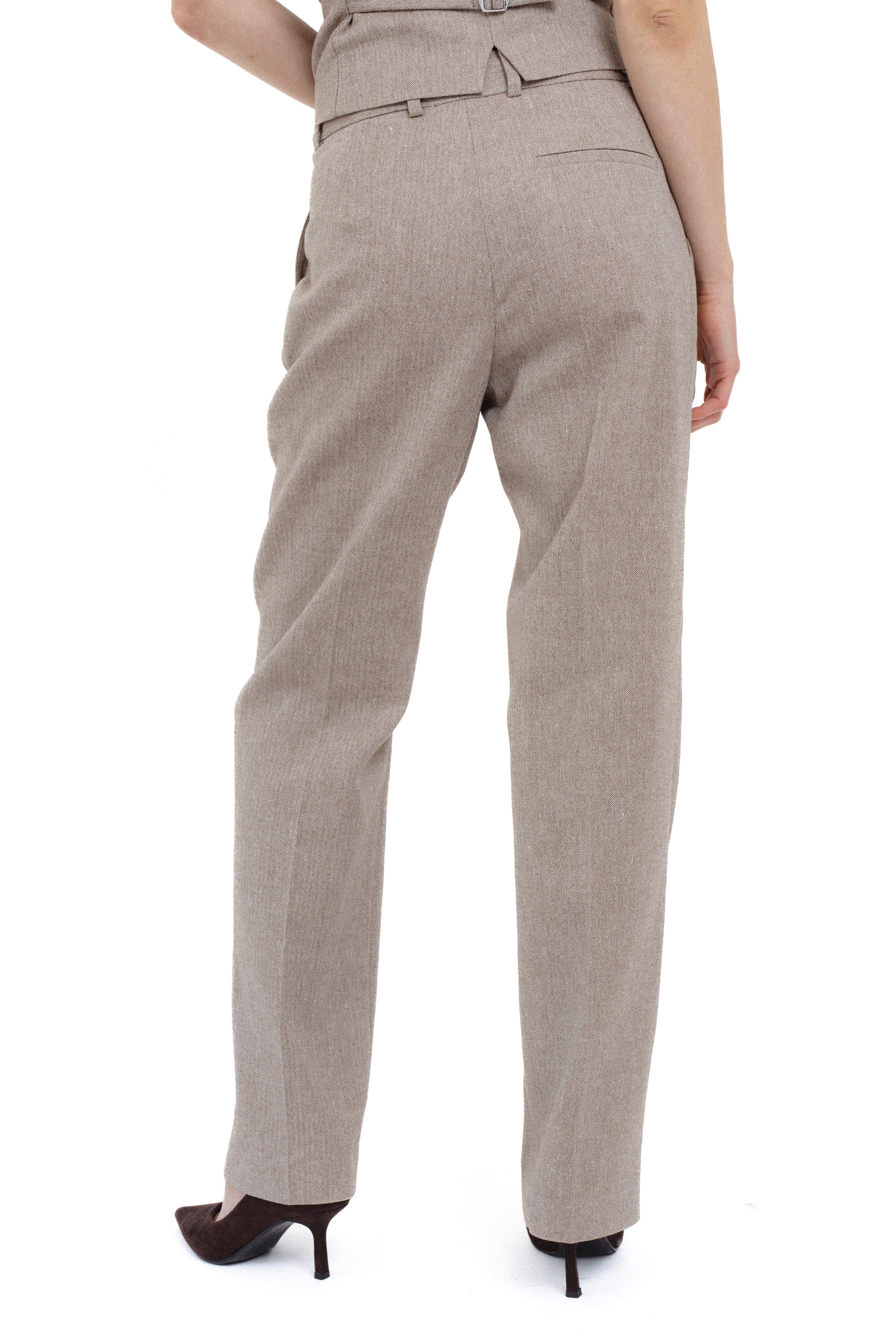 UNISEX SMĖLIO ATSPALVIO TIESIOS KELNĖS SU KLOSTĖMIS